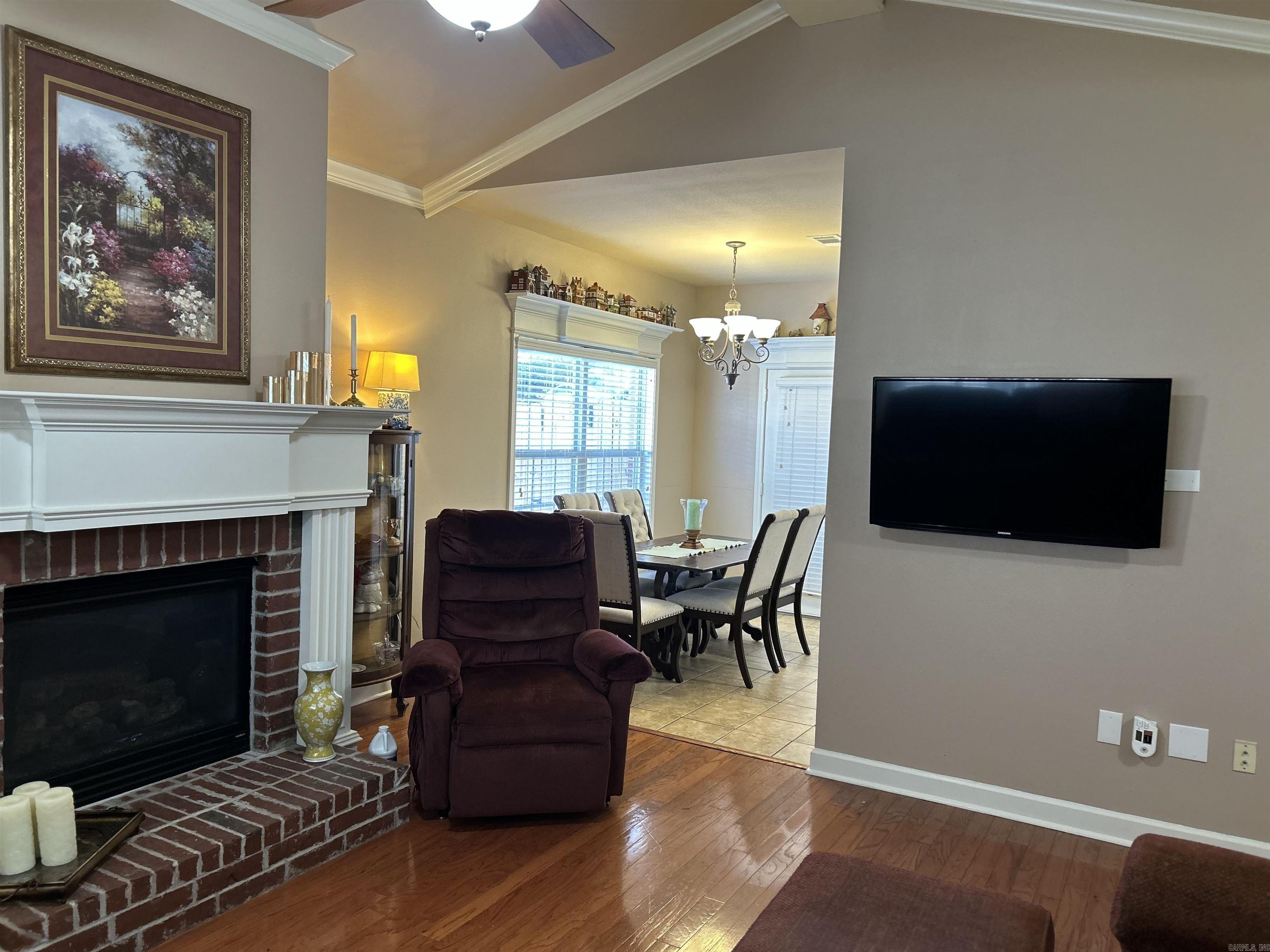 SUNSET GARDENS - Residential