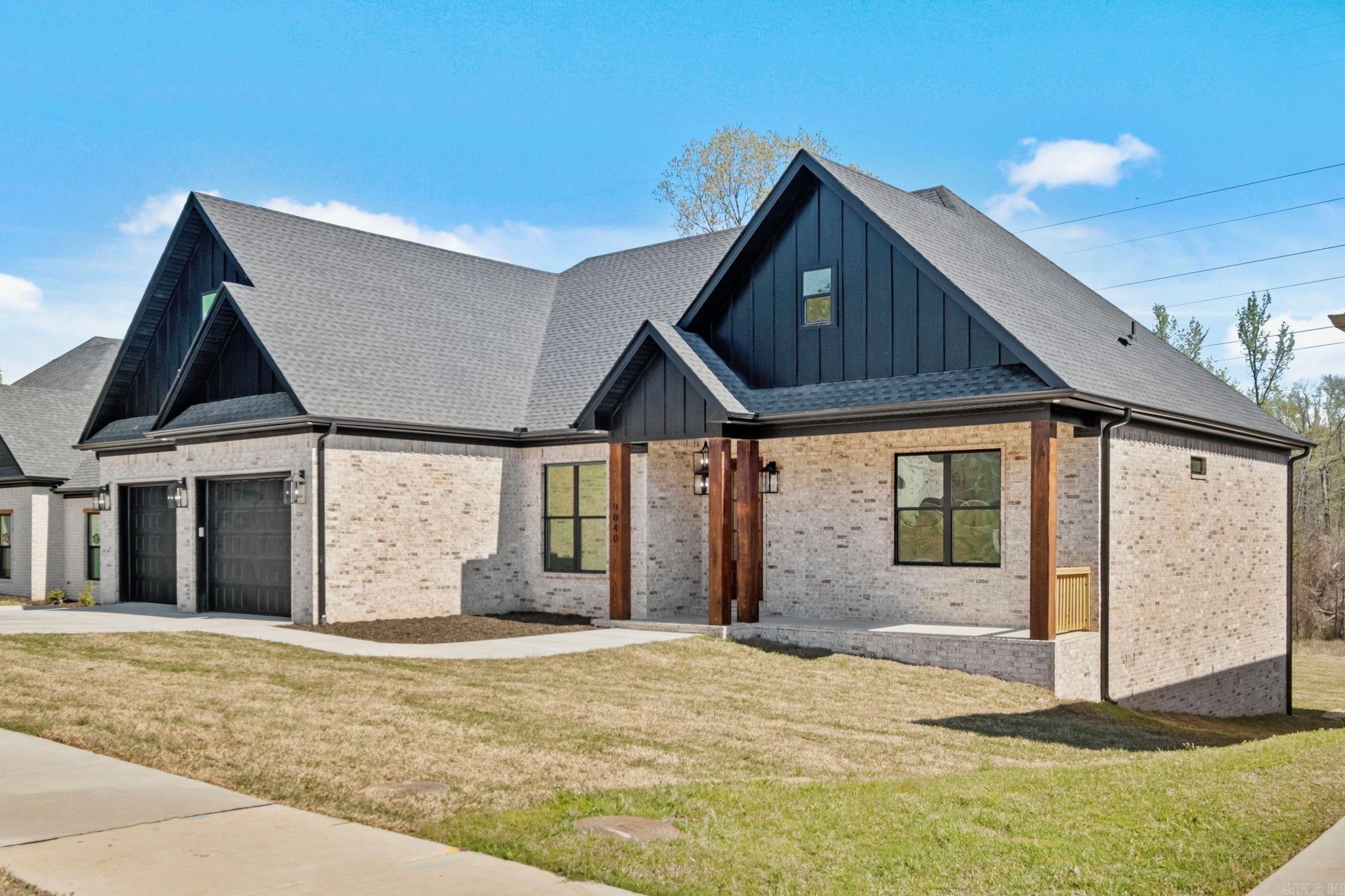 HIDDEN VALLEY ESTATES - Residential
