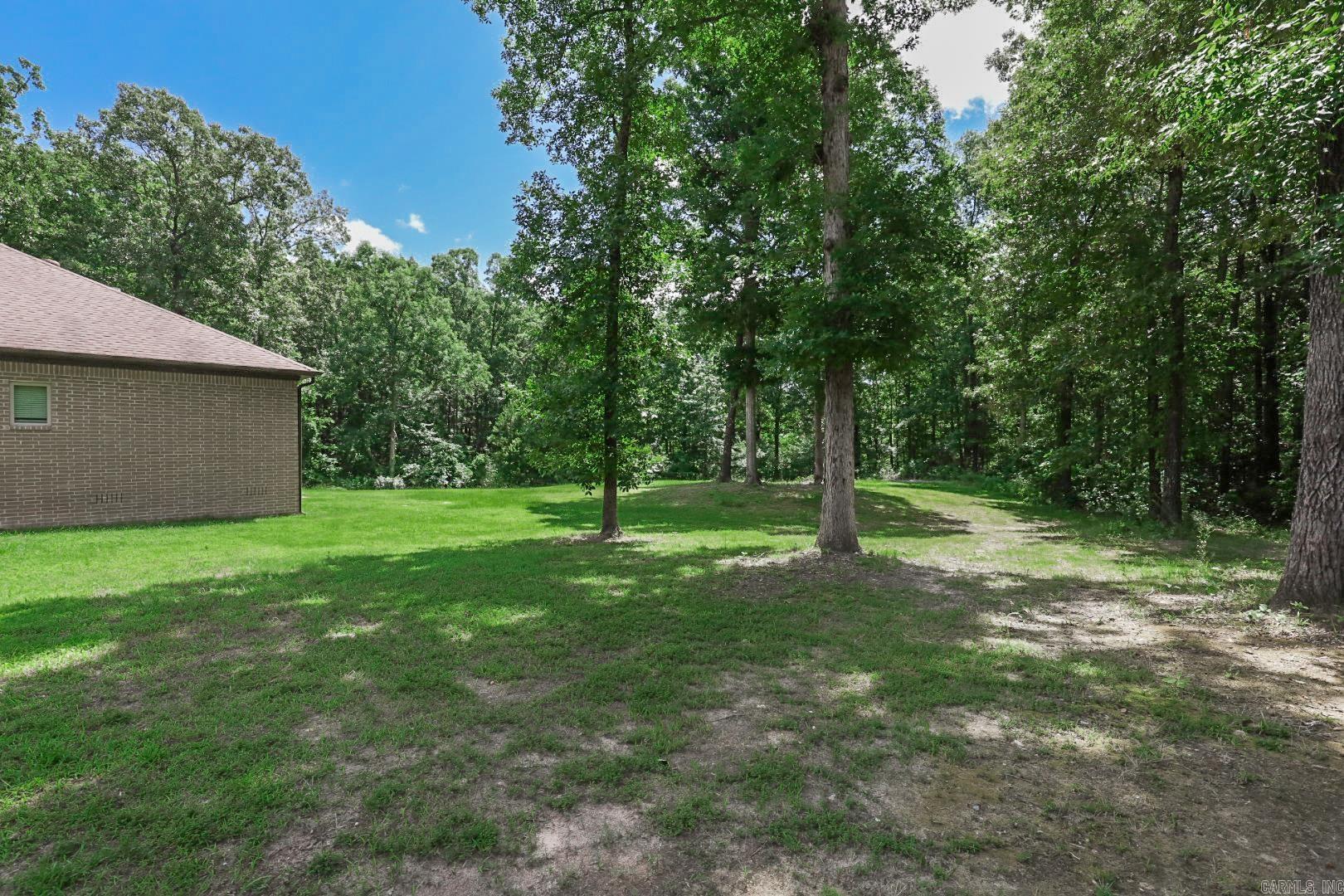Whispering Oak - Residential