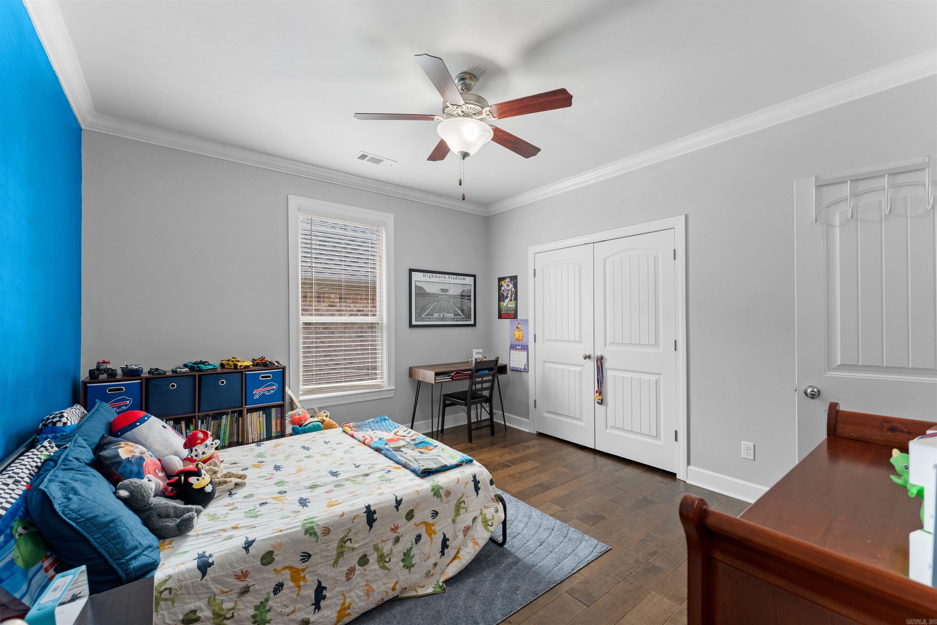 WOODLANDS EDGE - Residential