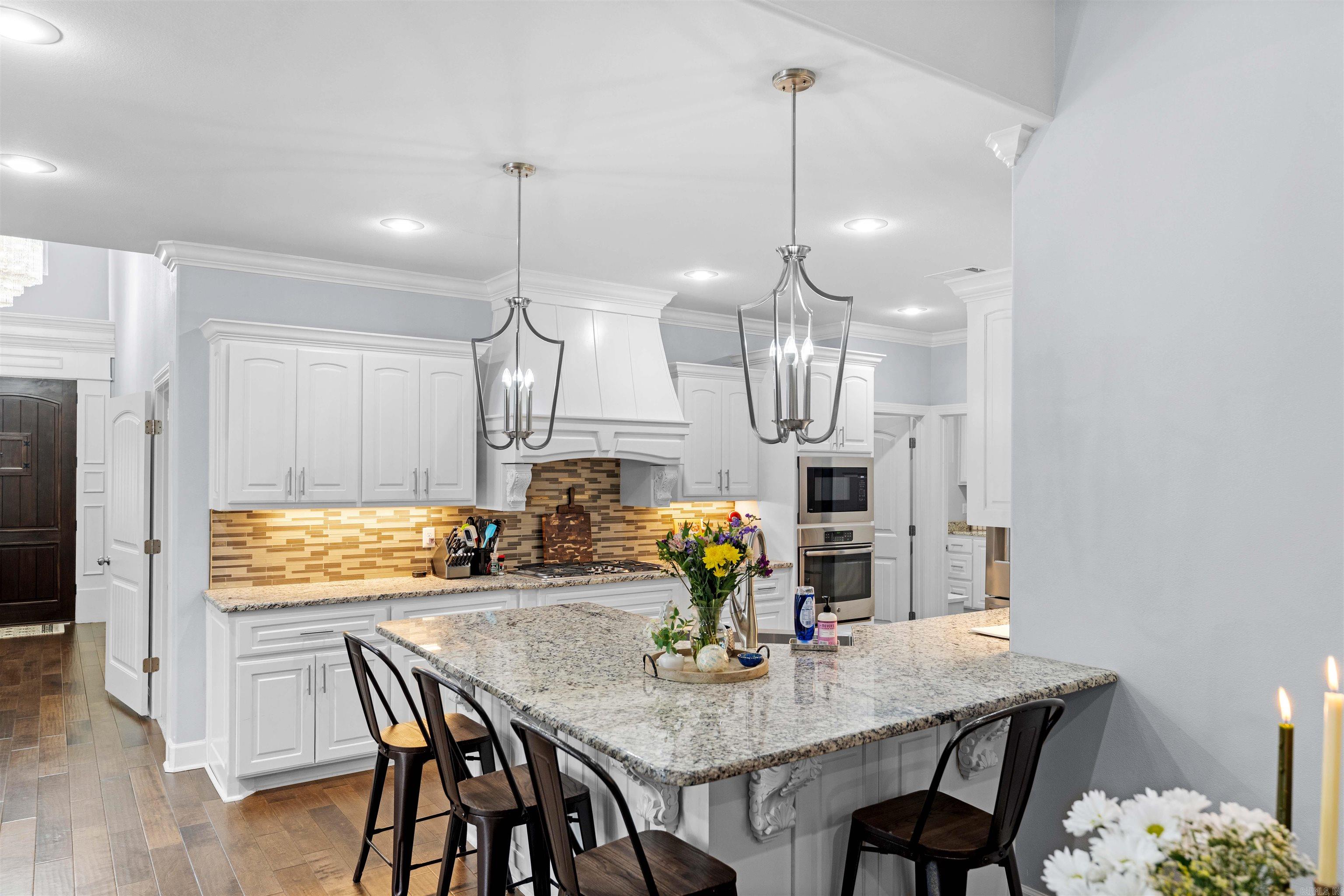 WOODLANDS EDGE - Residential