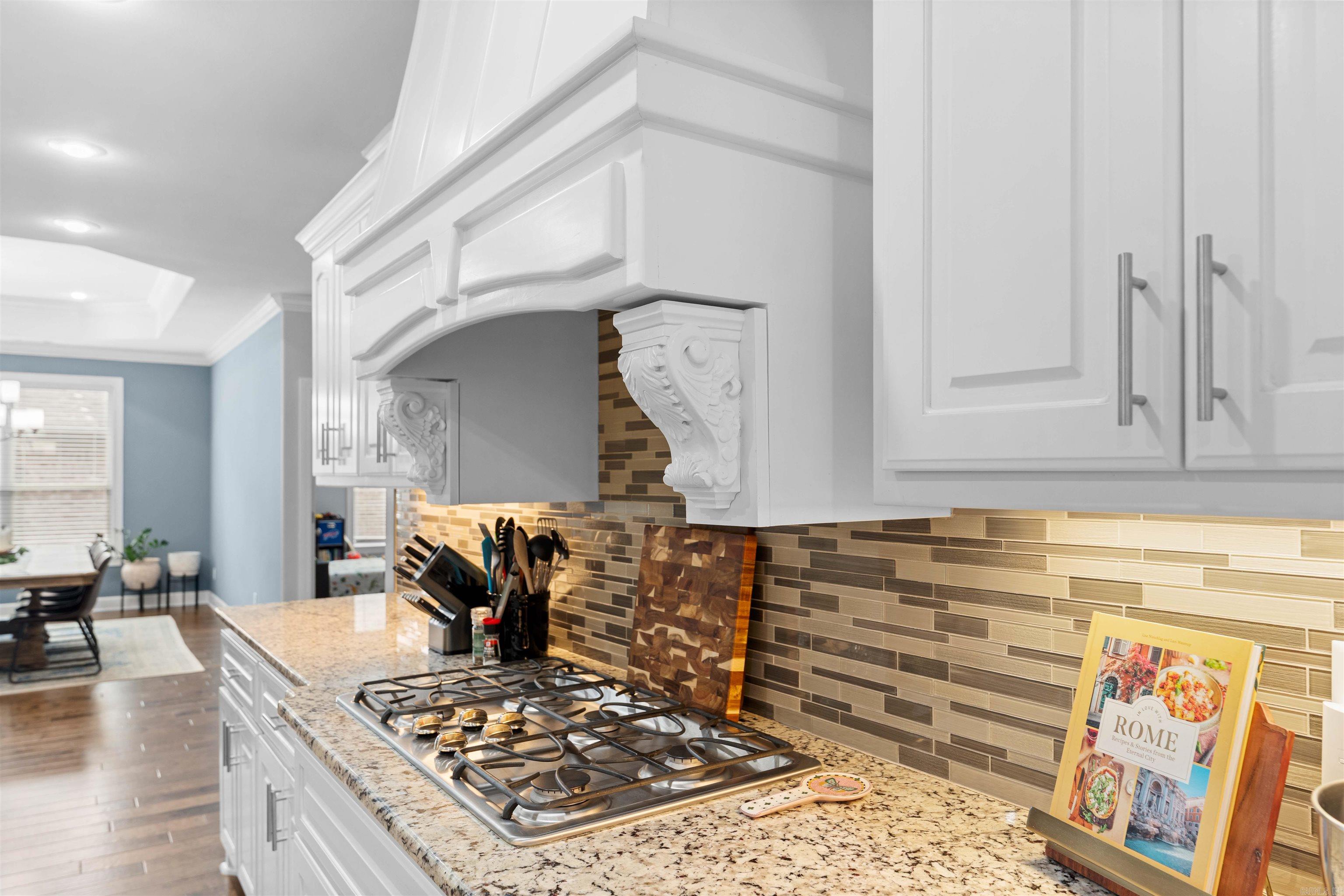 WOODLANDS EDGE - Residential