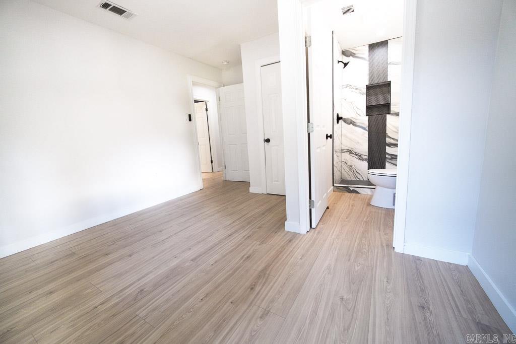 WAKEFIELD VILLAGE - Residential