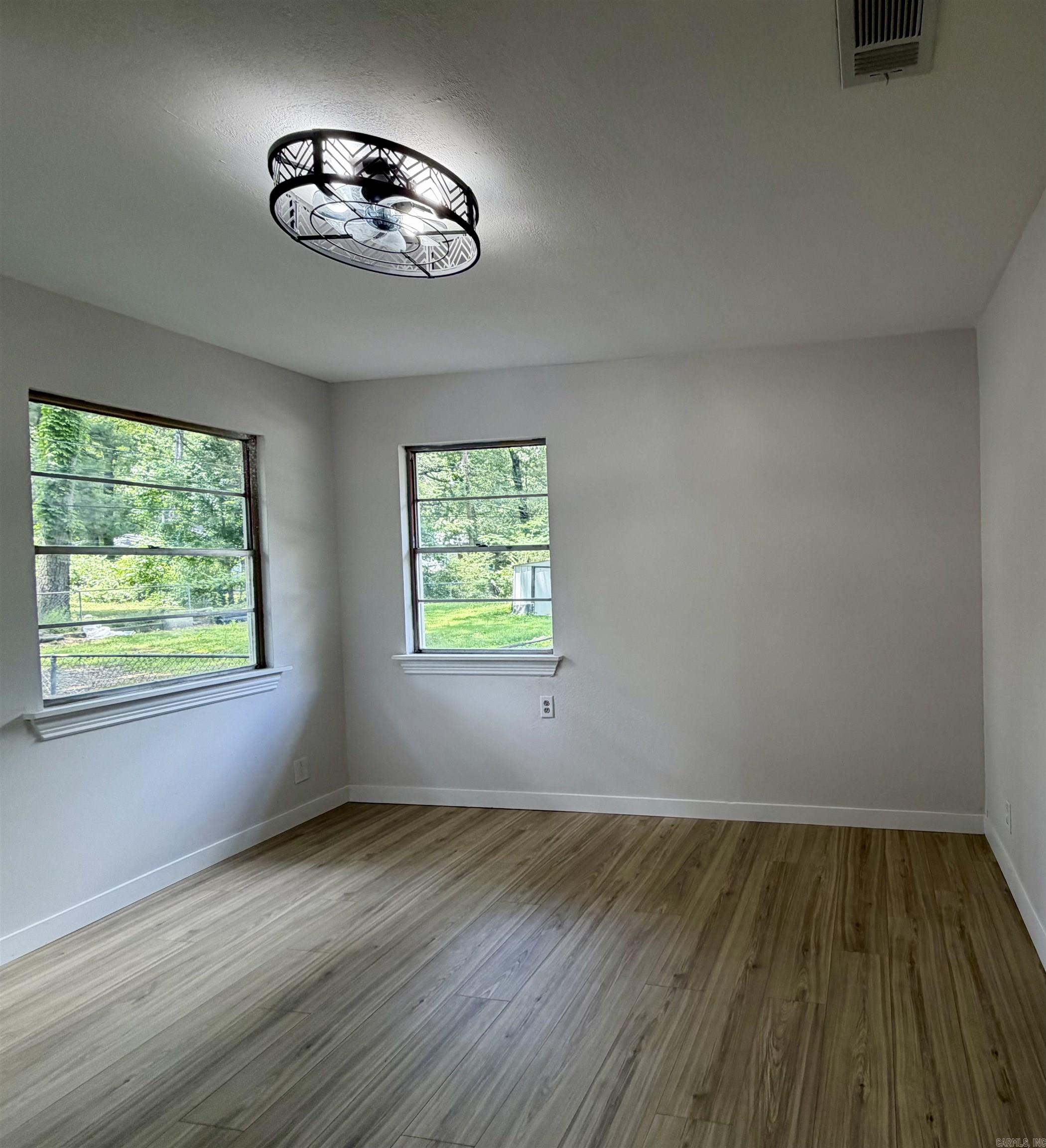 WAKEFIELD VILLAGE - Residential