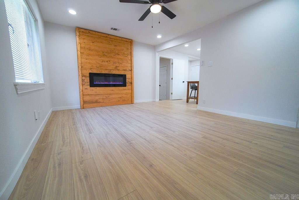 WAKEFIELD VILLAGE - Residential