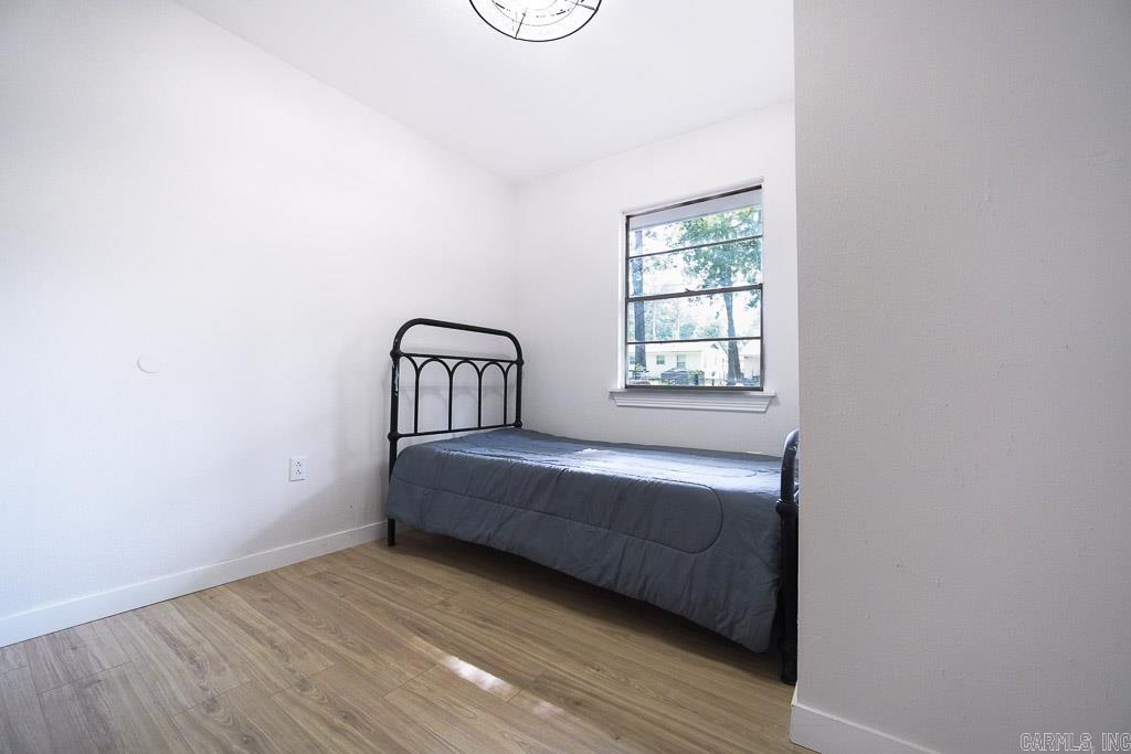 WAKEFIELD VILLAGE - Residential
