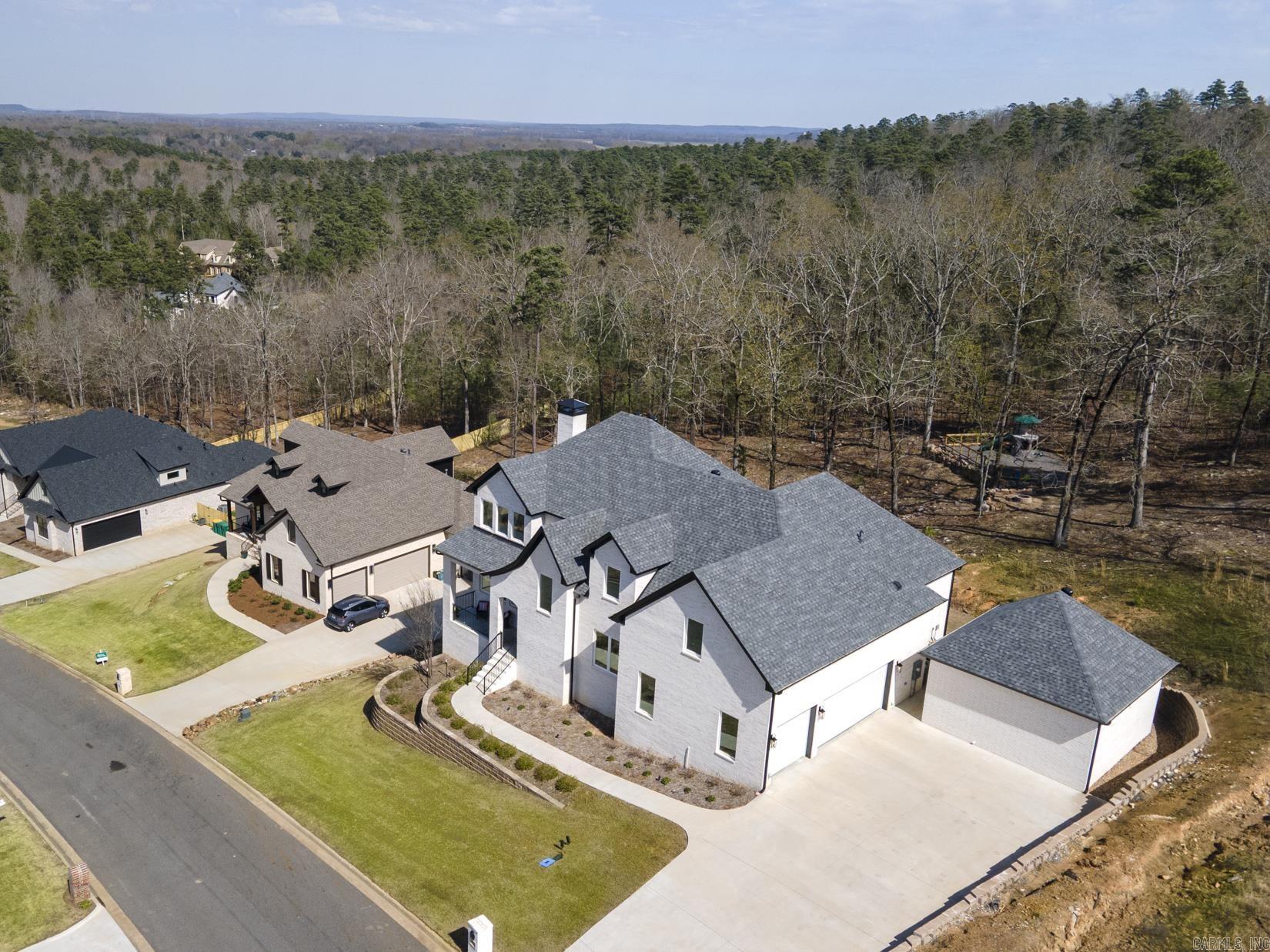 WATERVIEW ESTATES - Residential