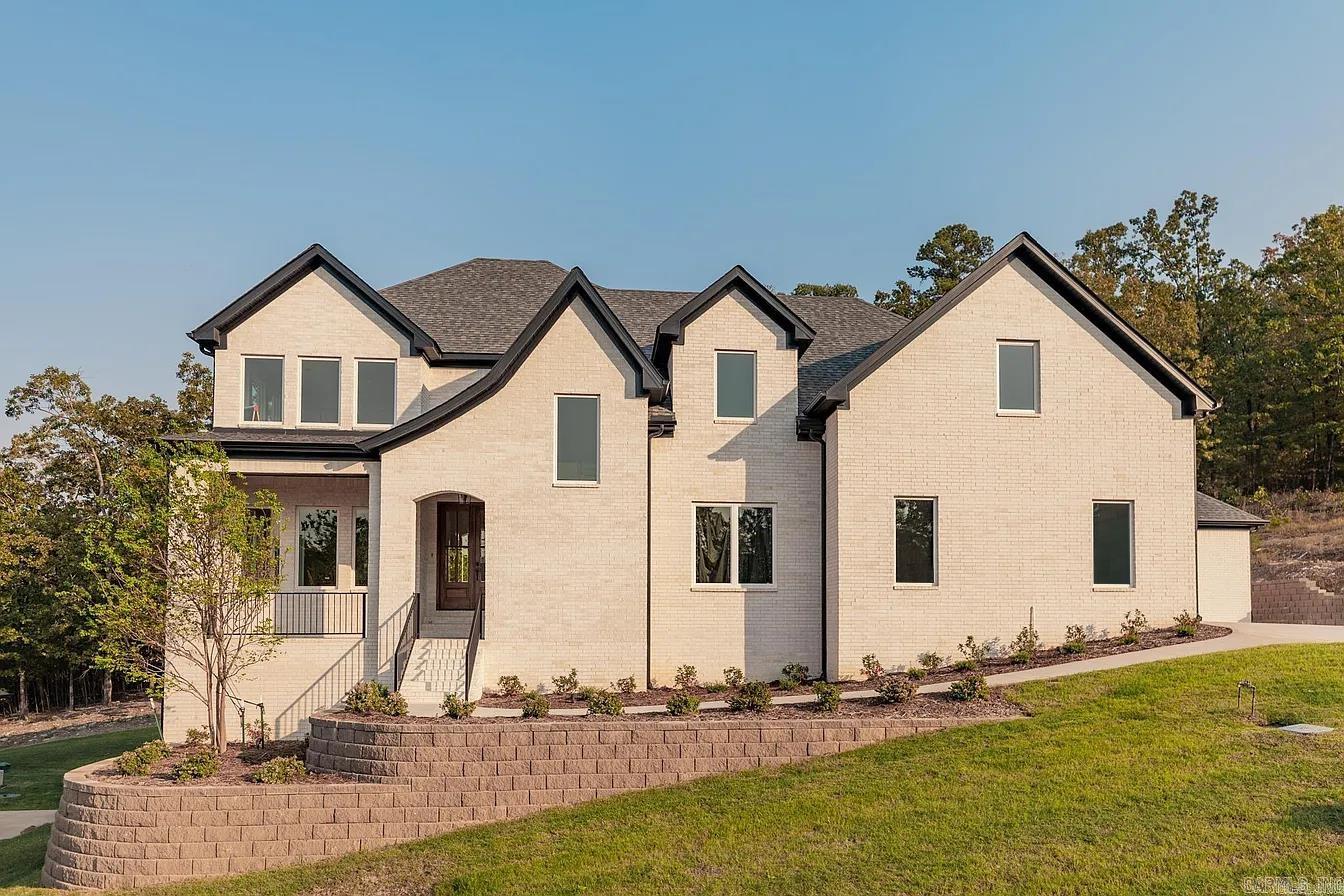 WATERVIEW ESTATES - Residential