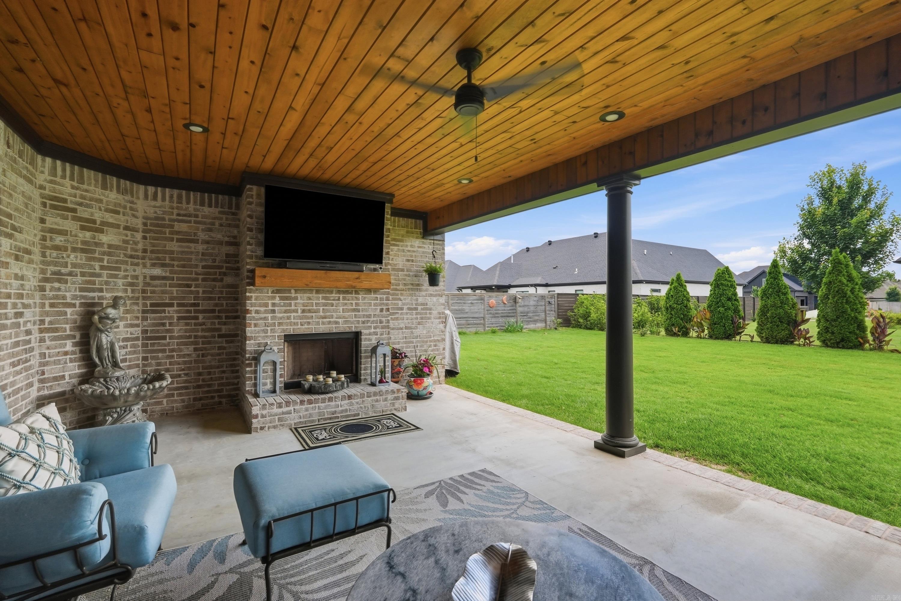 HURRICANE LAKE EST - Residential