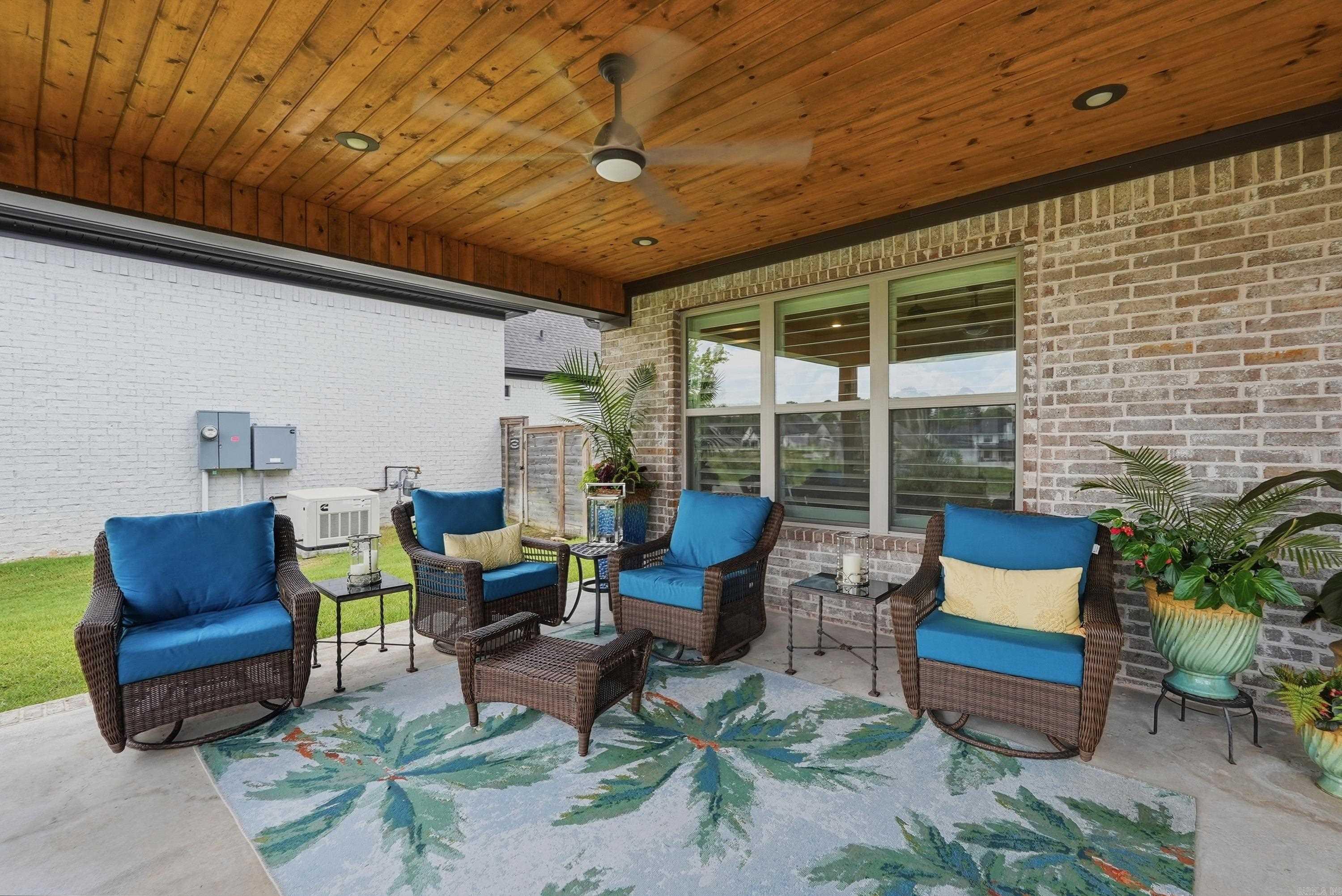 HURRICANE LAKE EST - Residential