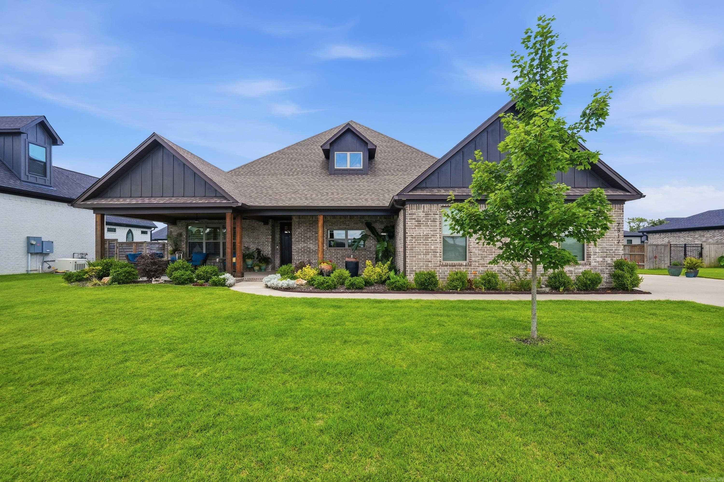 HURRICANE LAKE EST - Residential