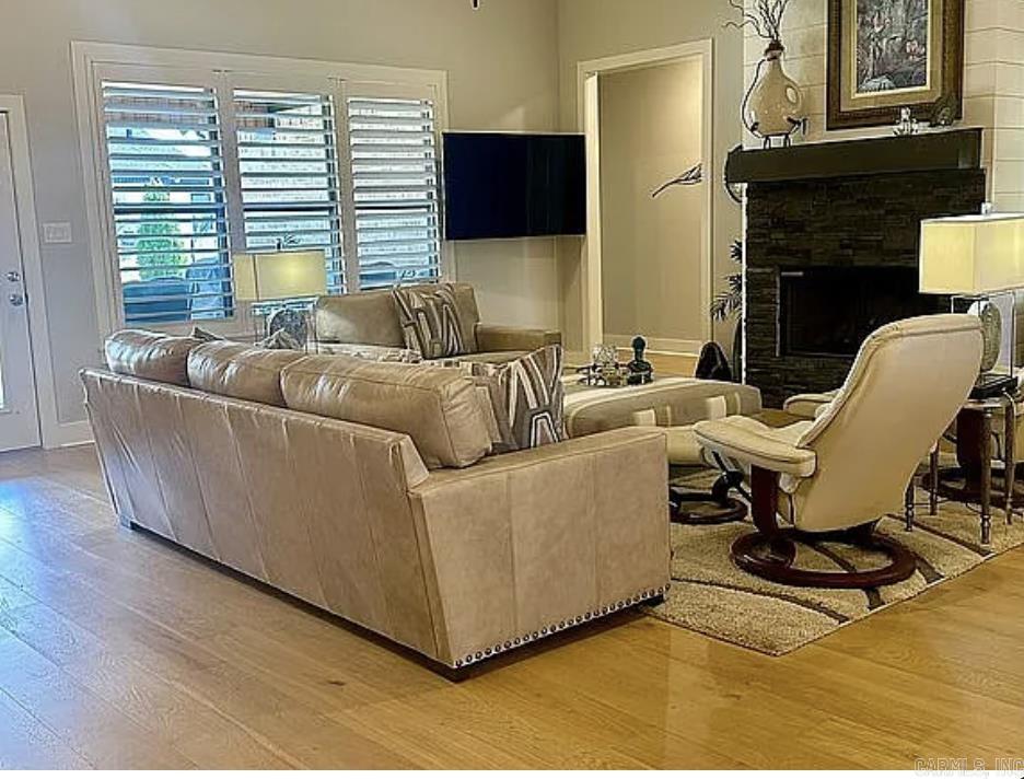 HURRICANE LAKE EST - Residential