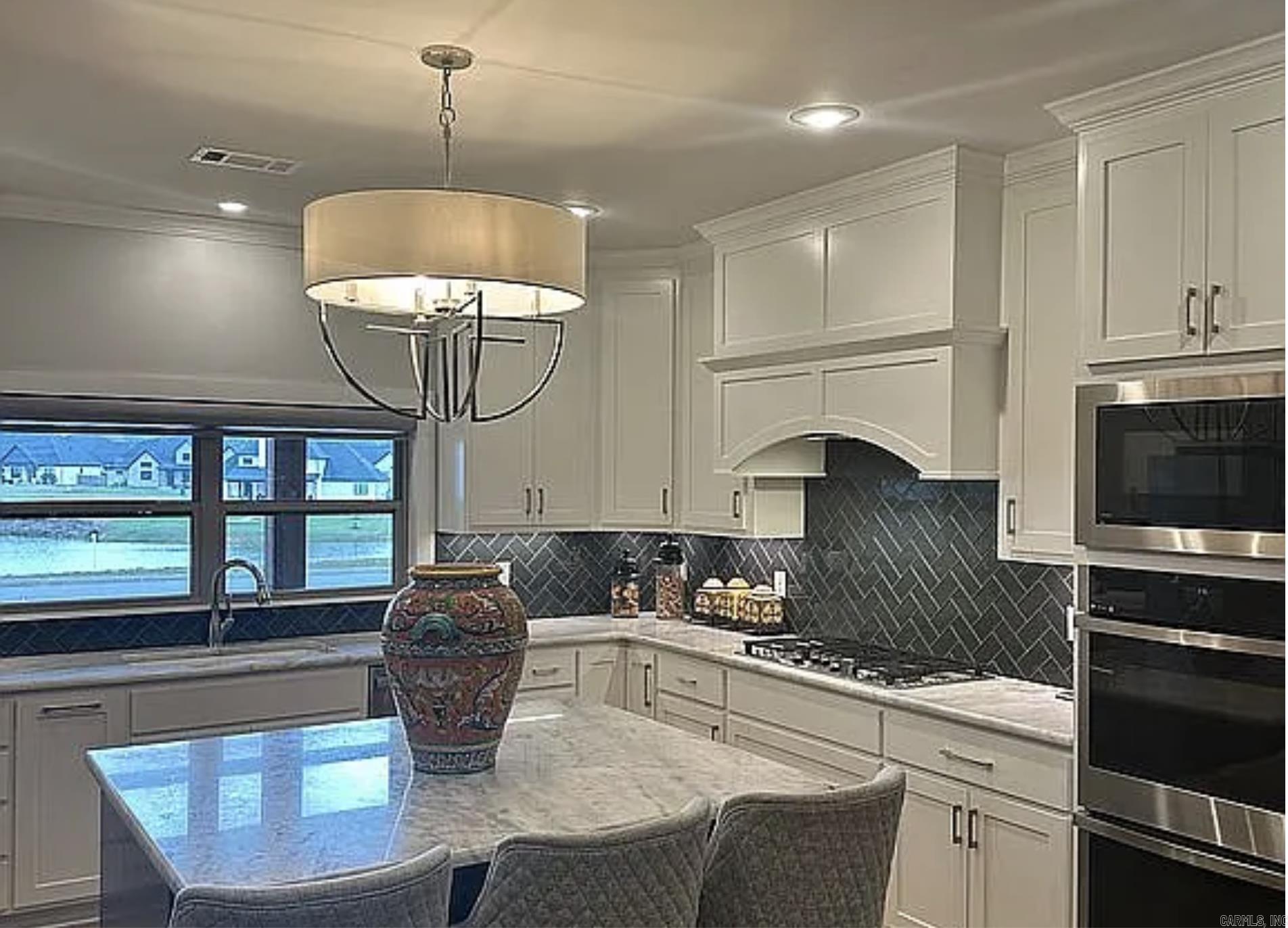 HURRICANE LAKE EST - Residential