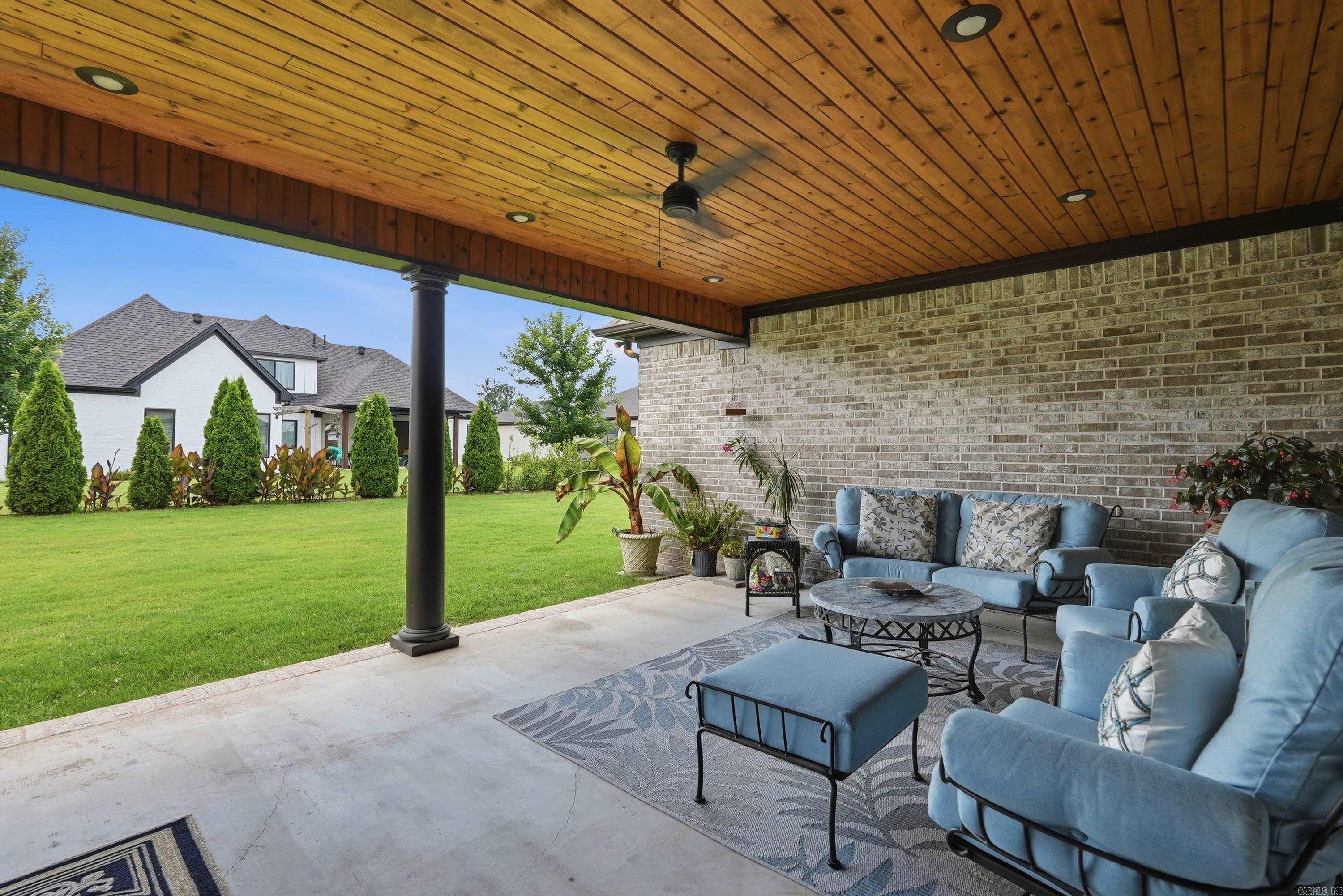 HURRICANE LAKE EST - Residential