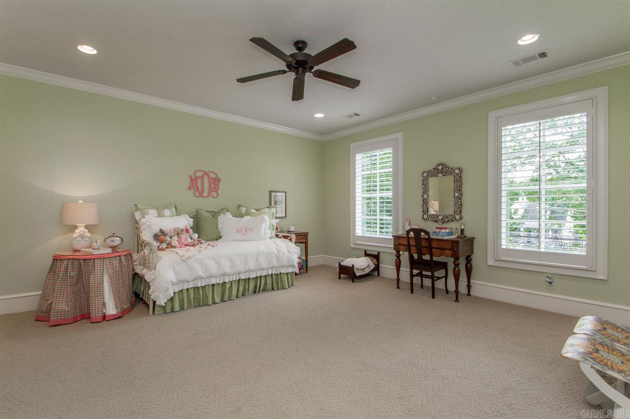 NEWTONS - Residential