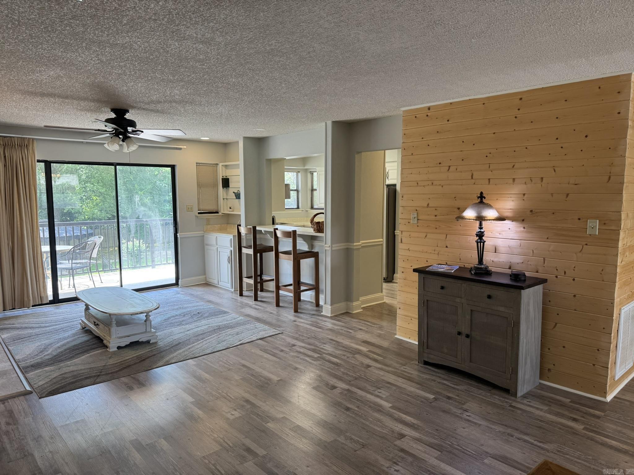 EMERALD ISLE HPR - Residential