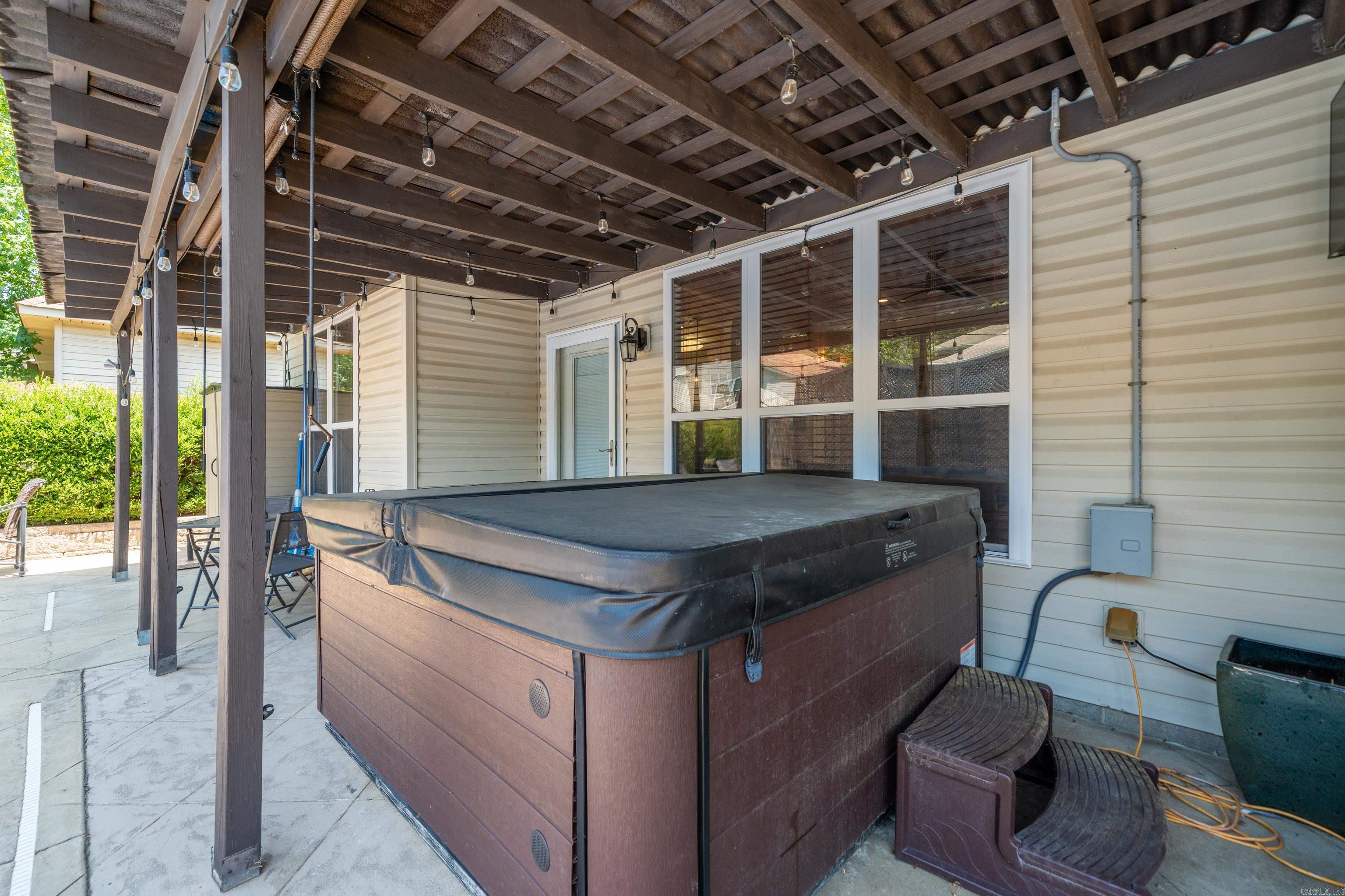 Hickory Hills - Residential