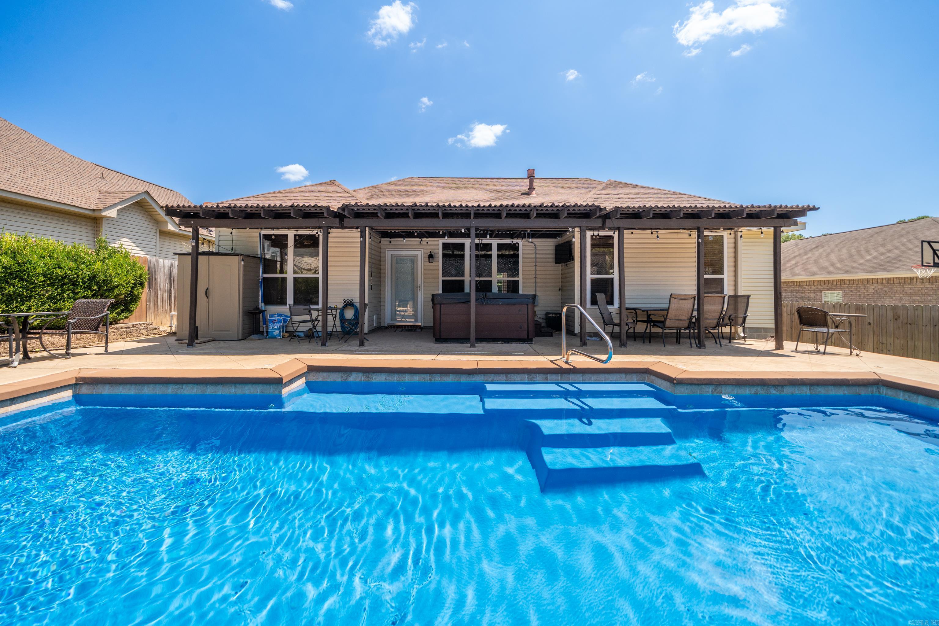 Hickory Hills - Residential