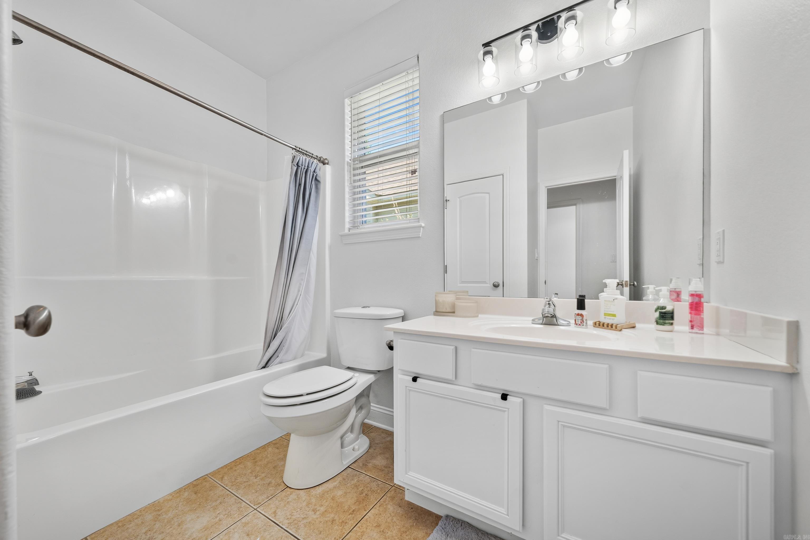 Hickory Hills - Residential