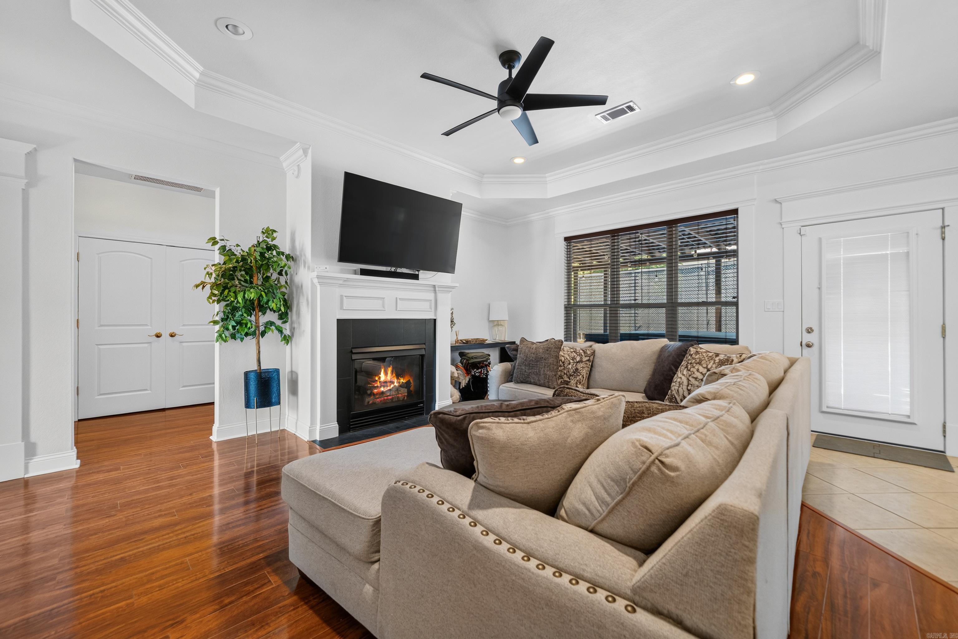 Hickory Hills - Residential