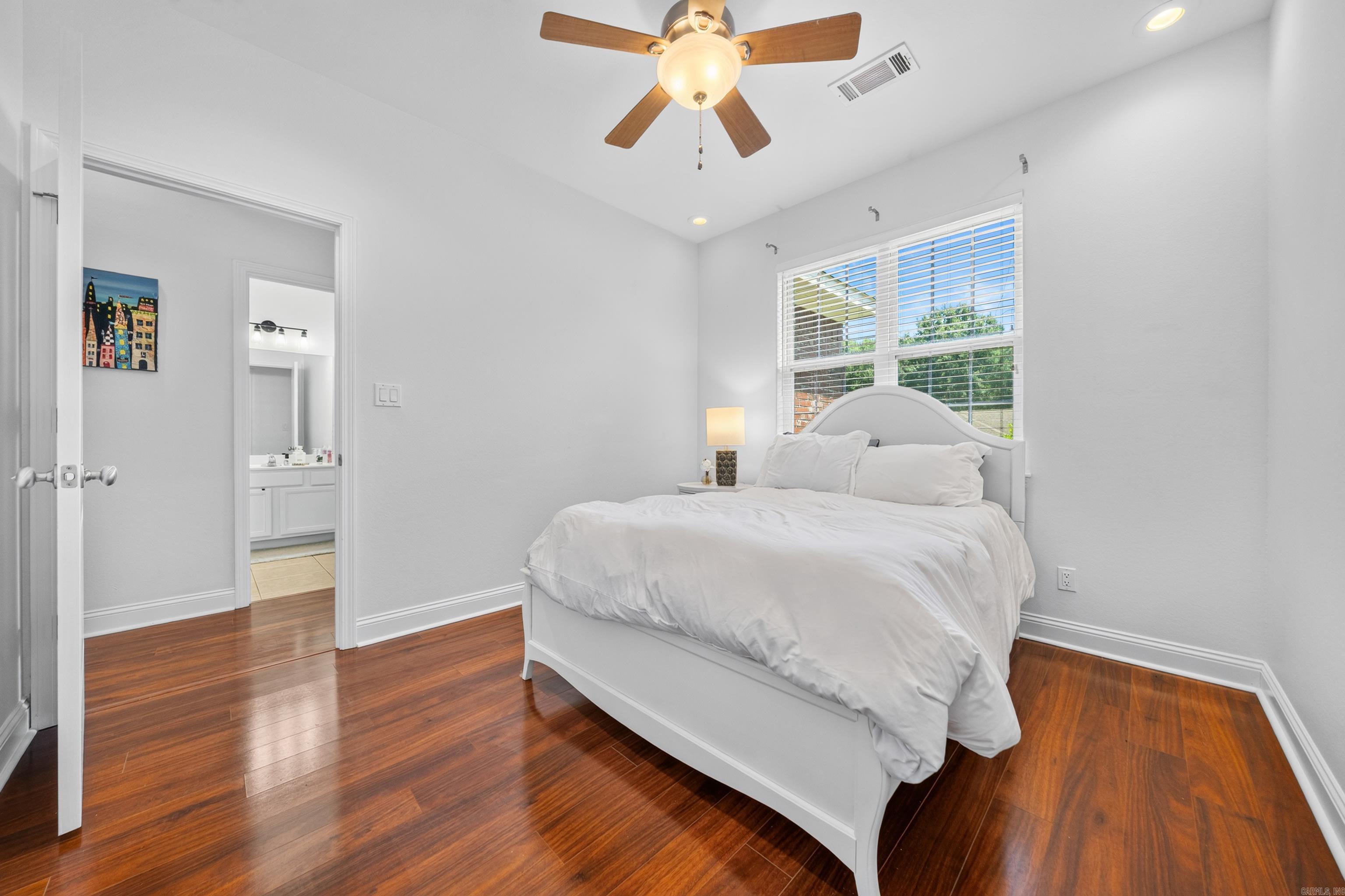 Hickory Hills - Residential