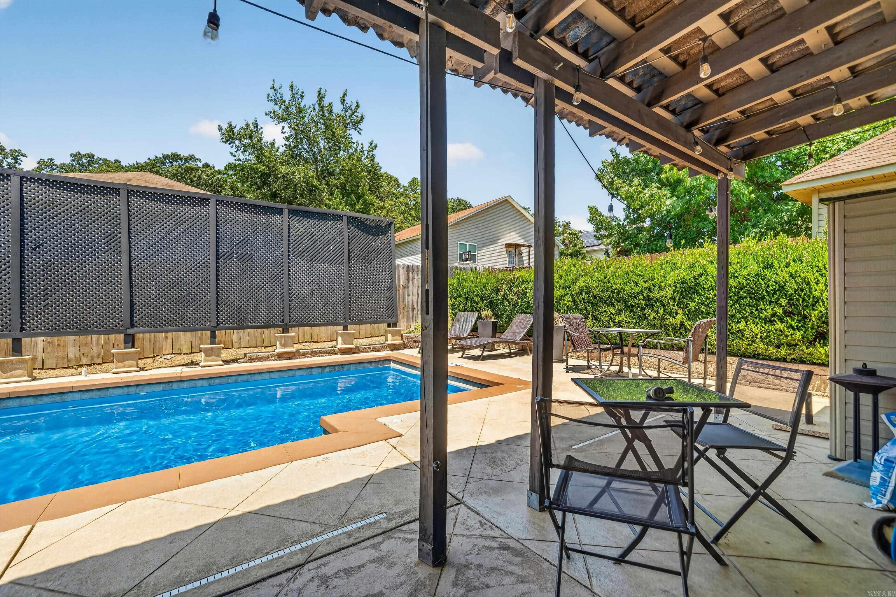 Hickory Hills - Residential