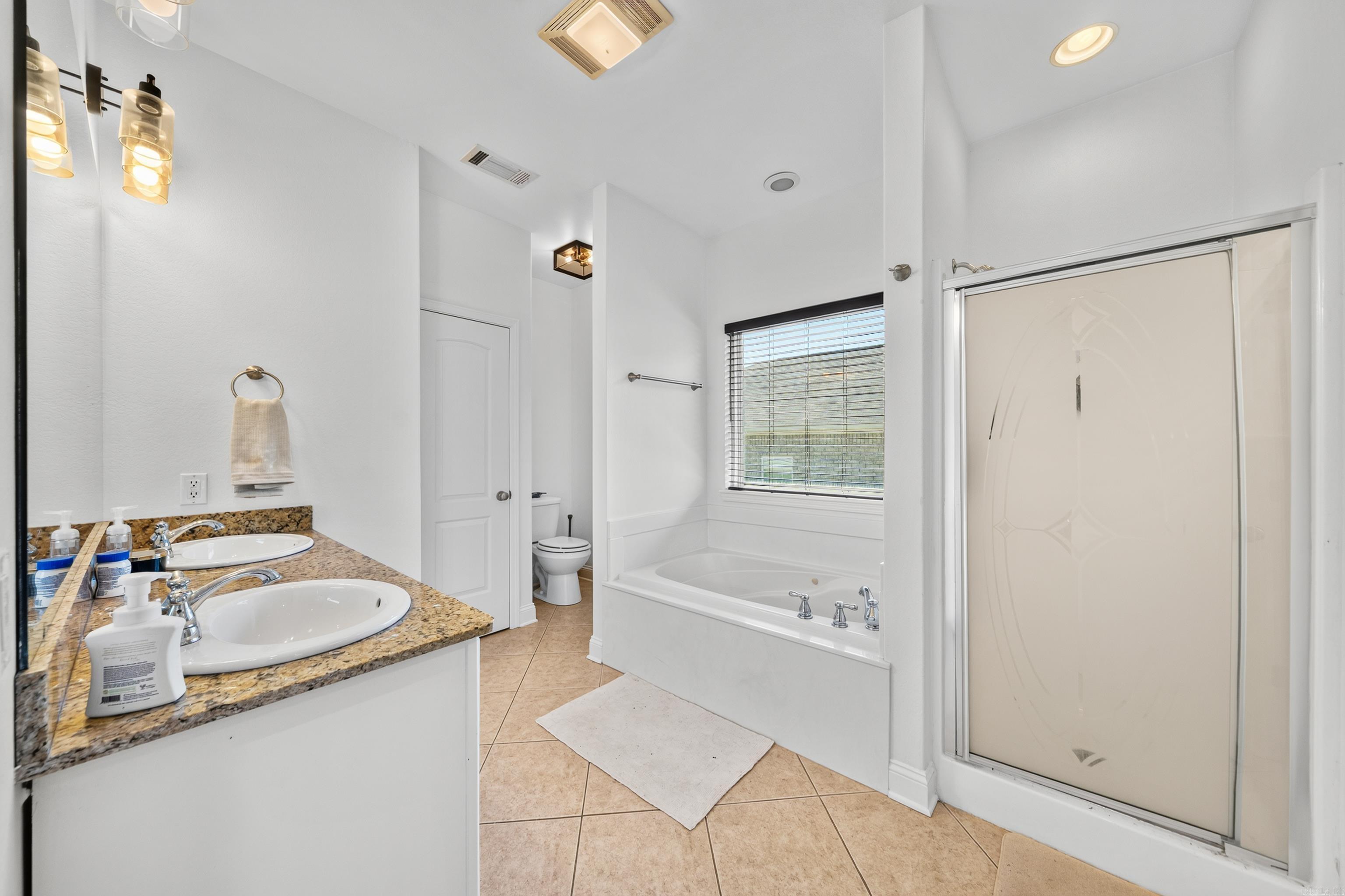 Hickory Hills - Residential