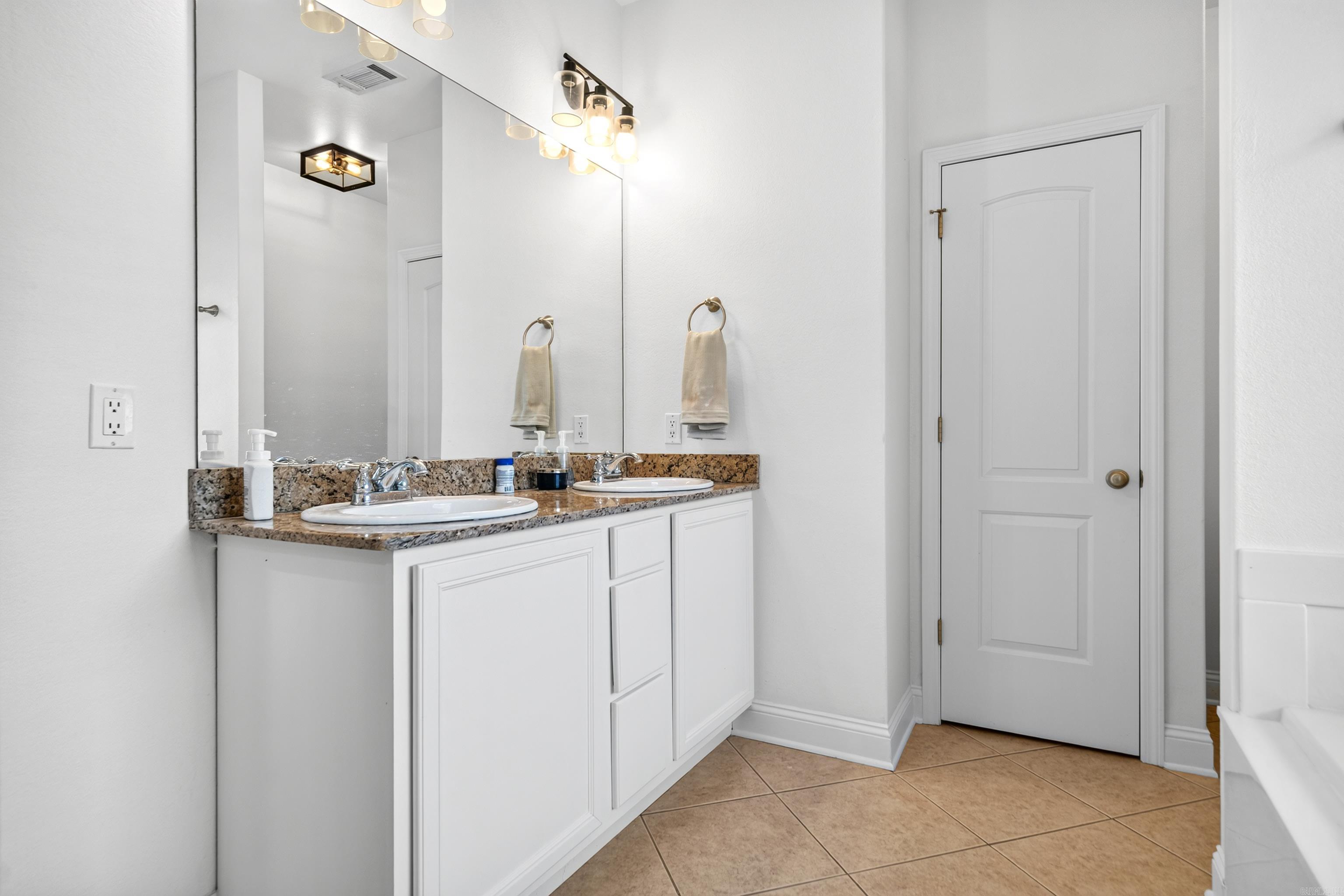 Hickory Hills - Residential
