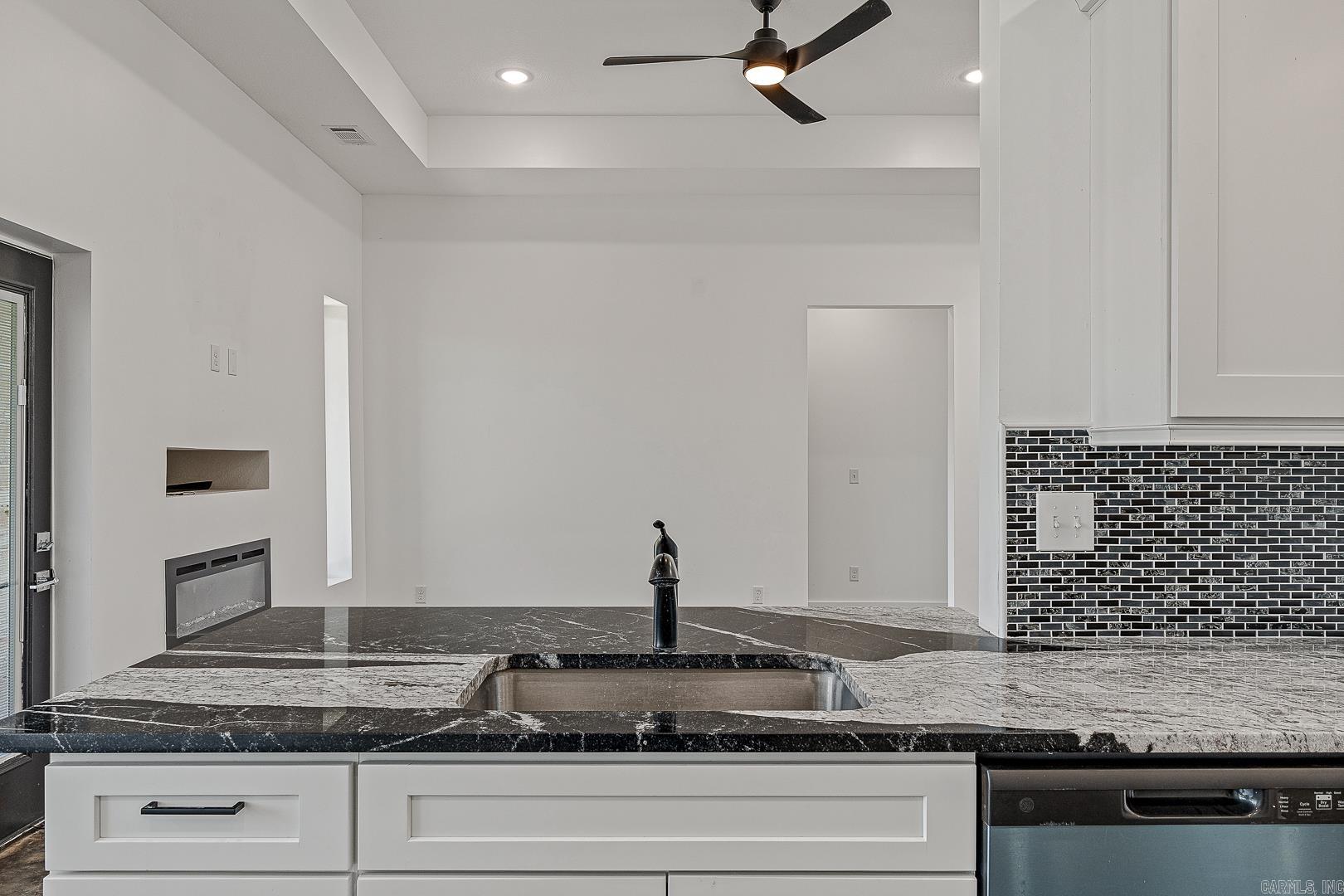 GABRIEL CROSSING - Residential