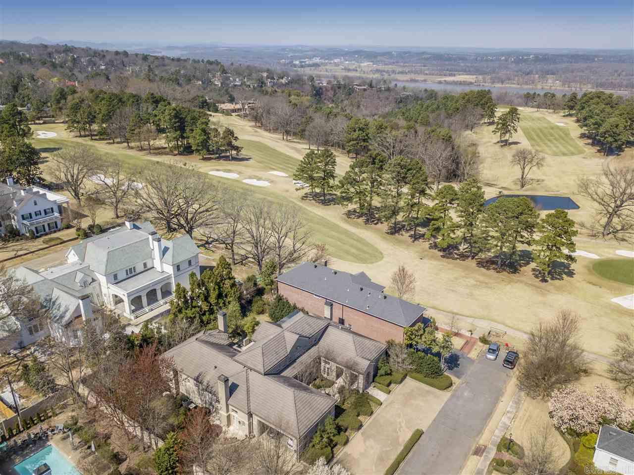 COUNTRY CLUB HGTS - Residential