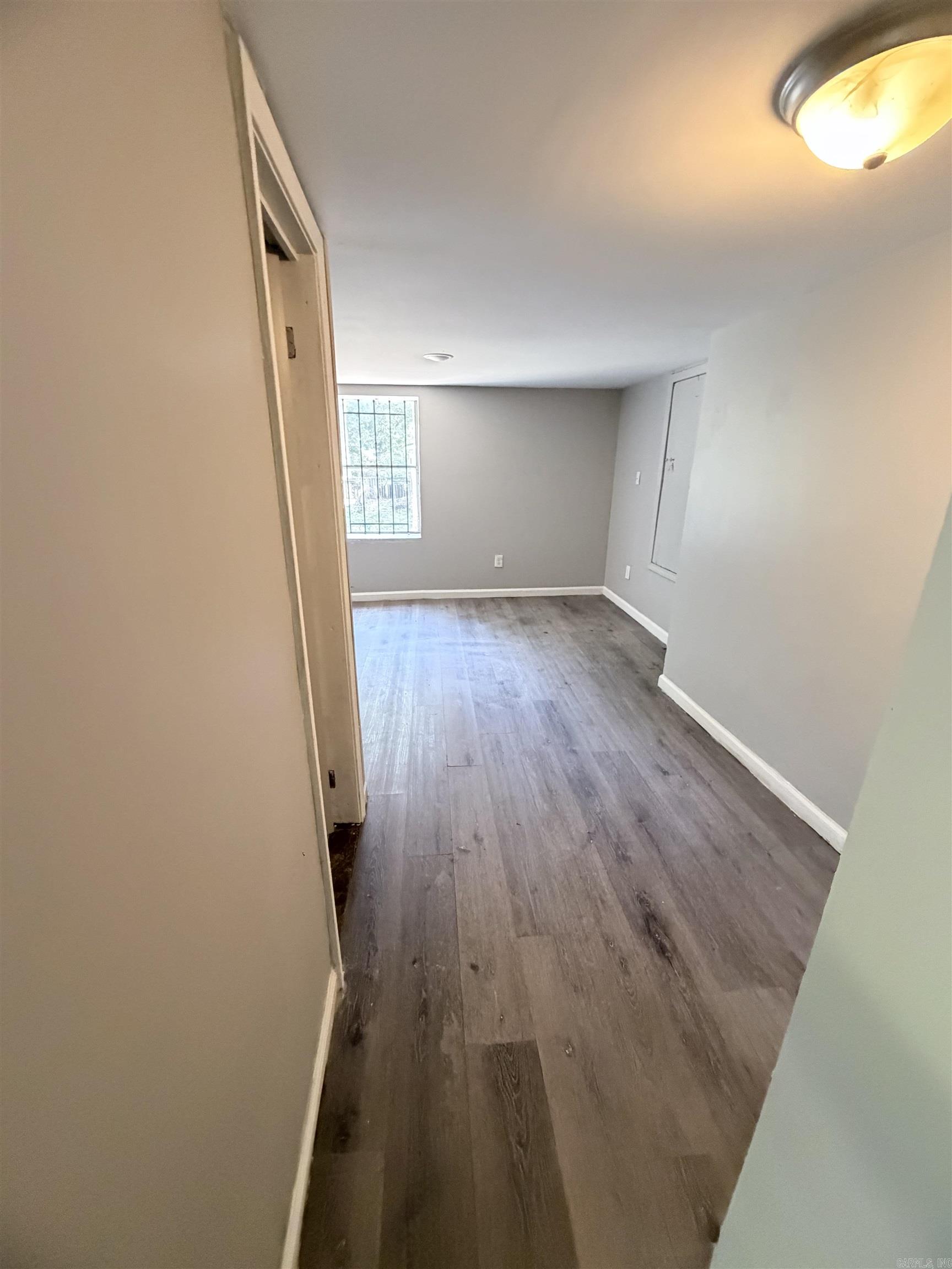 BARROW JOHN - Residential