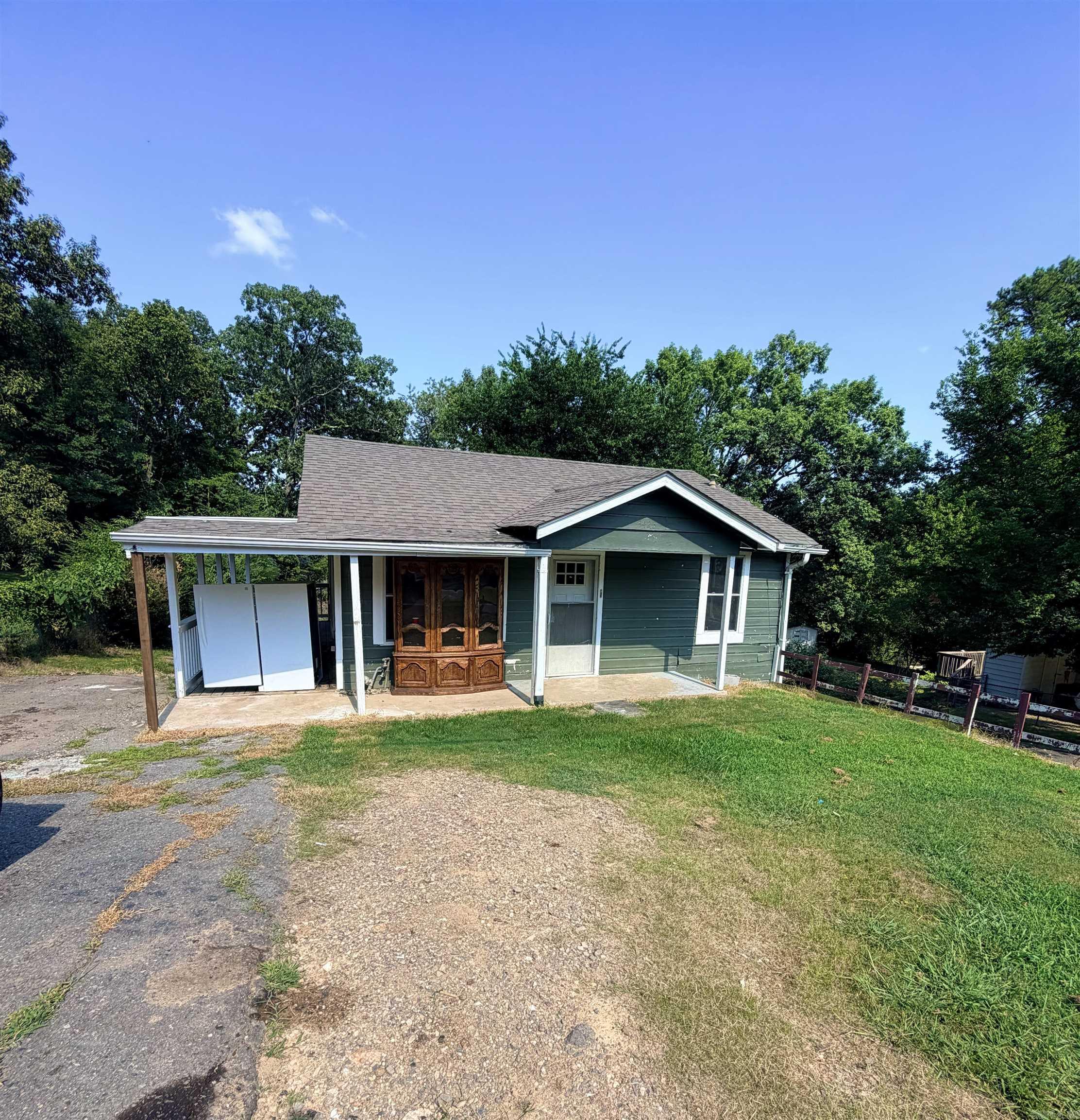 BARROW JOHN - Residential