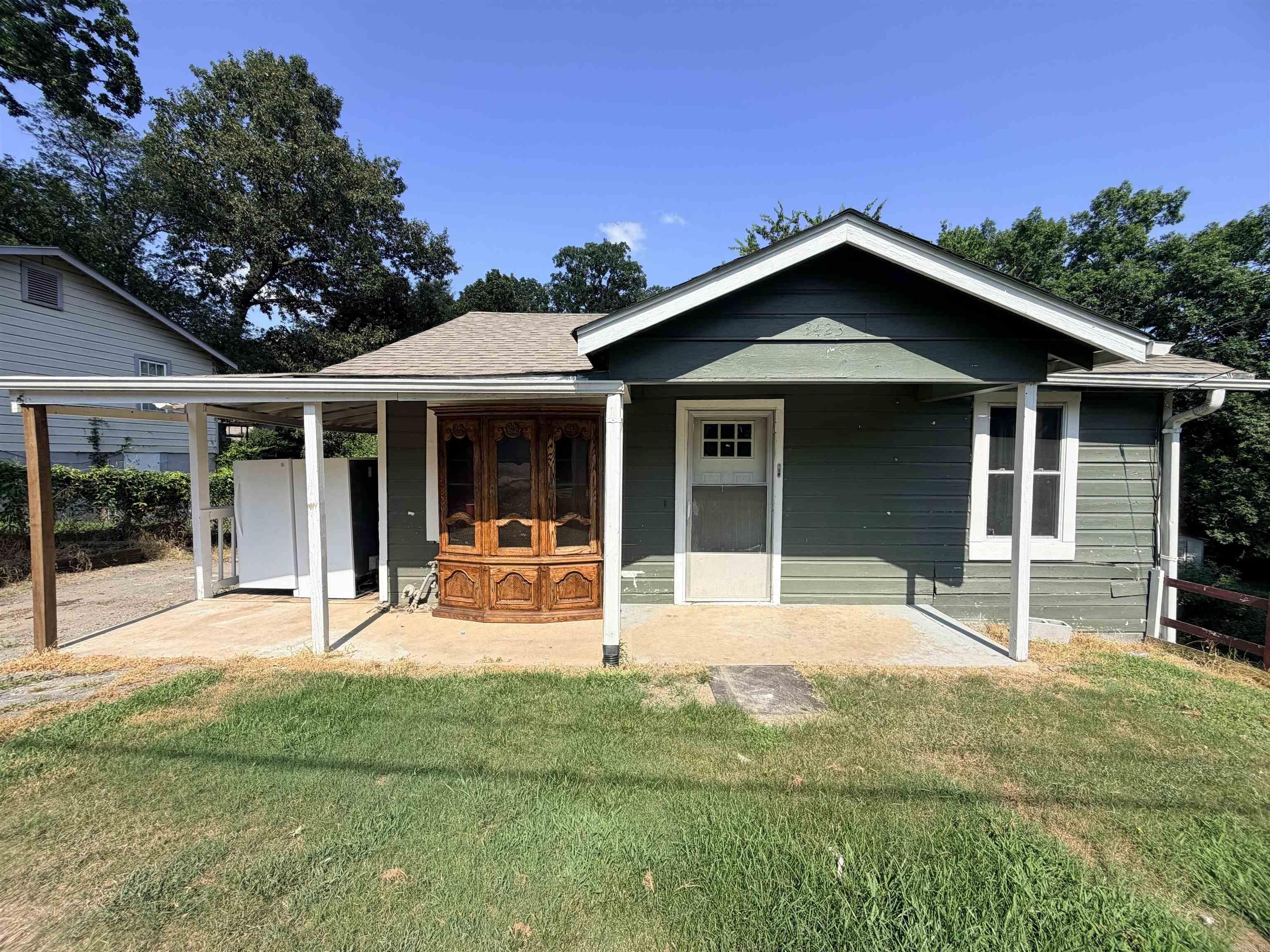 BARROW JOHN - Residential