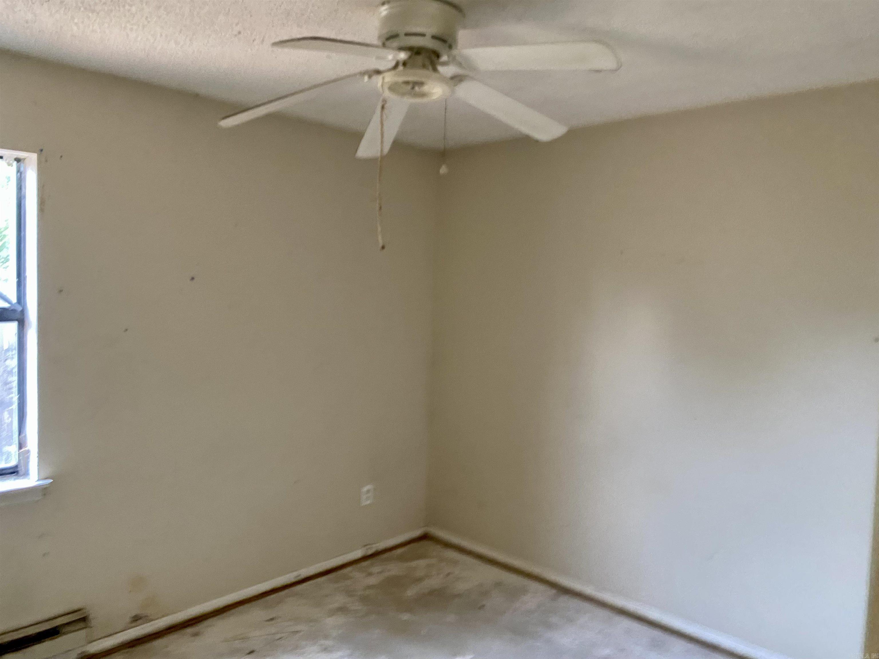 BRIARFIELD - Residential