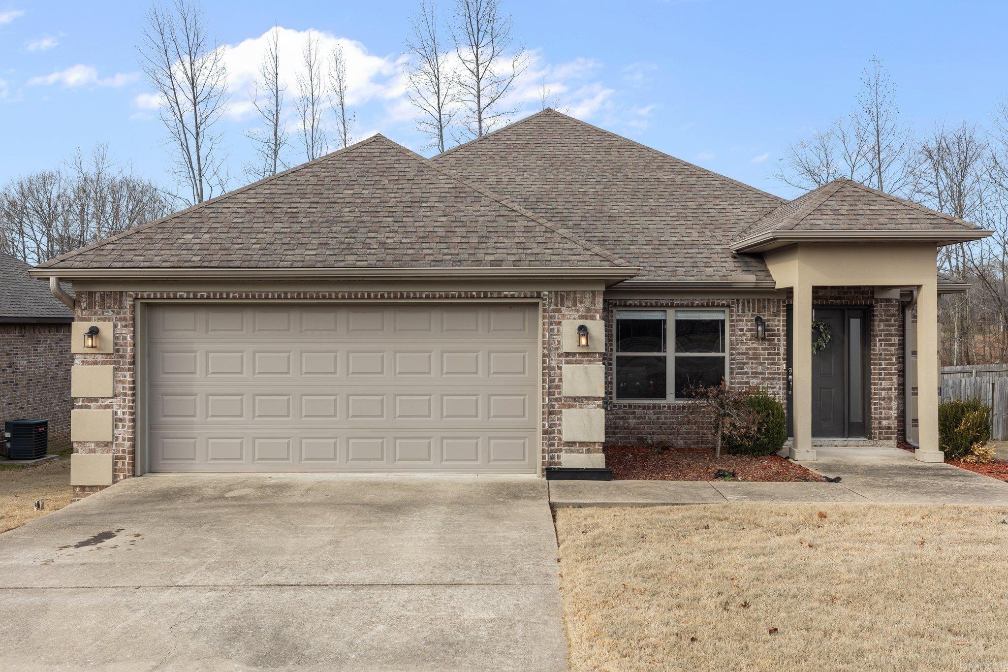 HIDDEN LAKE ESTATES - Residential