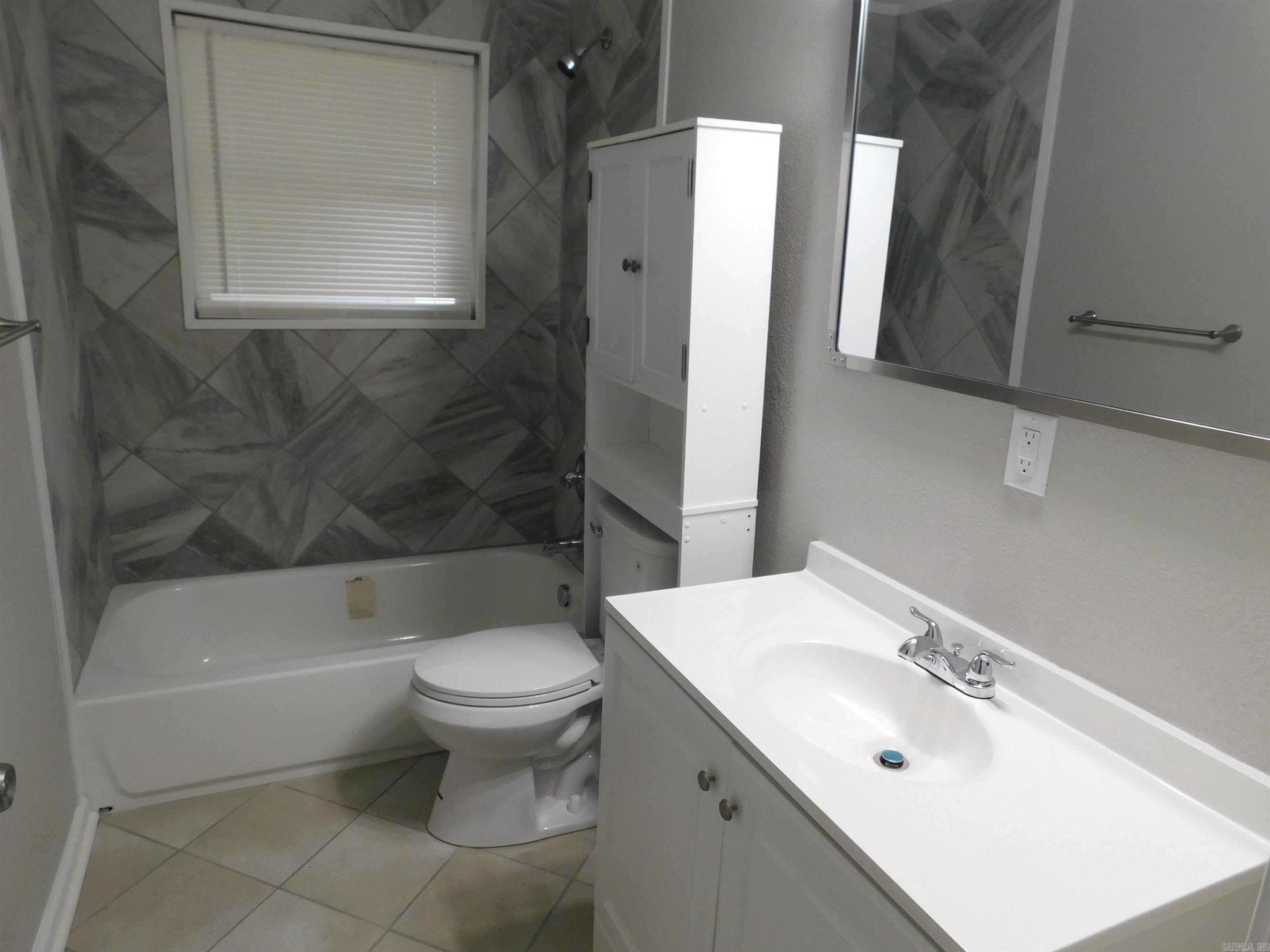 Rock Island - Residential Lease
