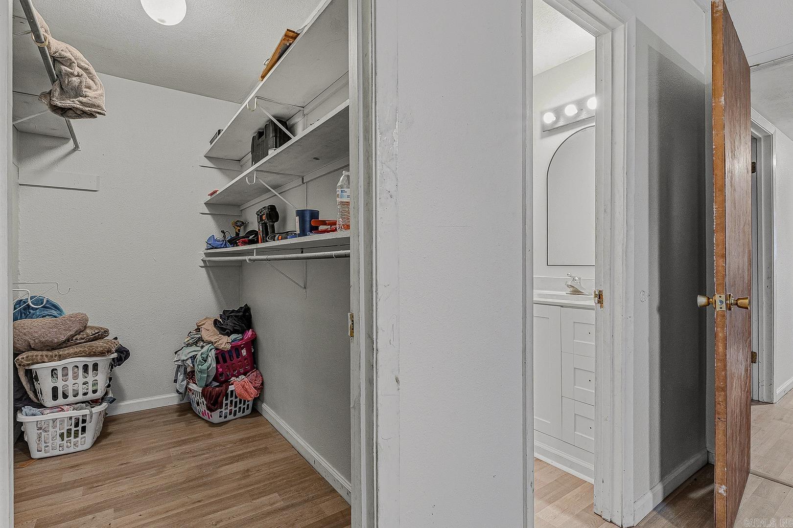 BROOKSIDE - Residential
