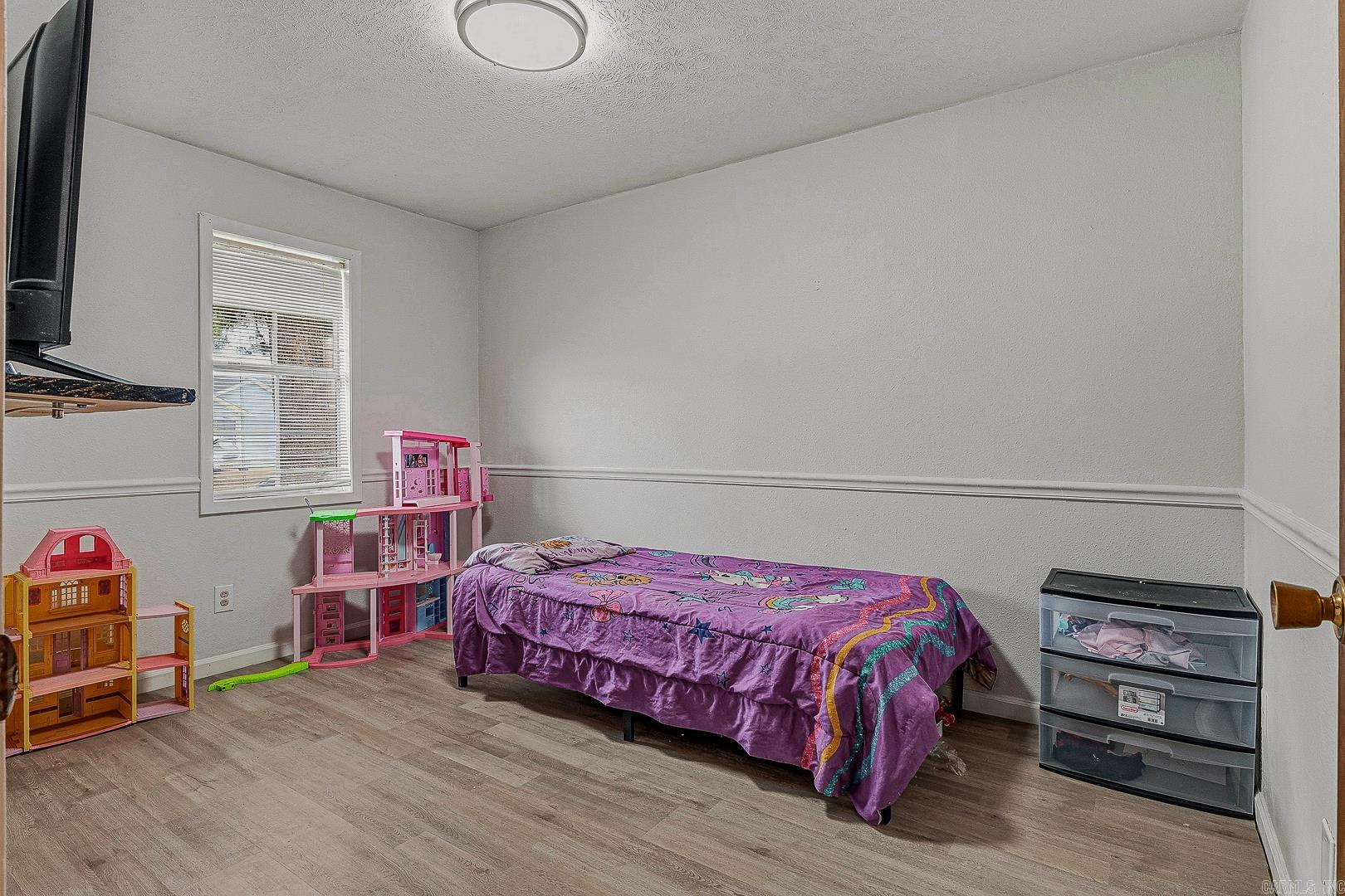 BROOKSIDE - Residential
