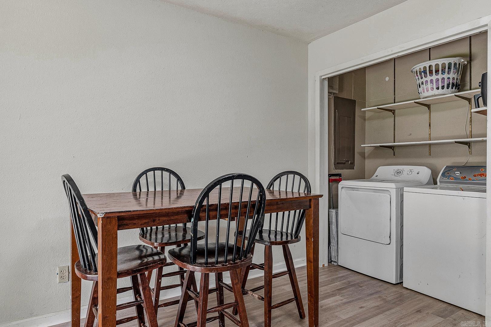 BROOKSIDE - Residential