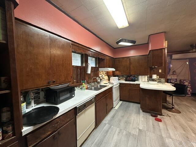 ALEXANDER HEIGHTS - Residential