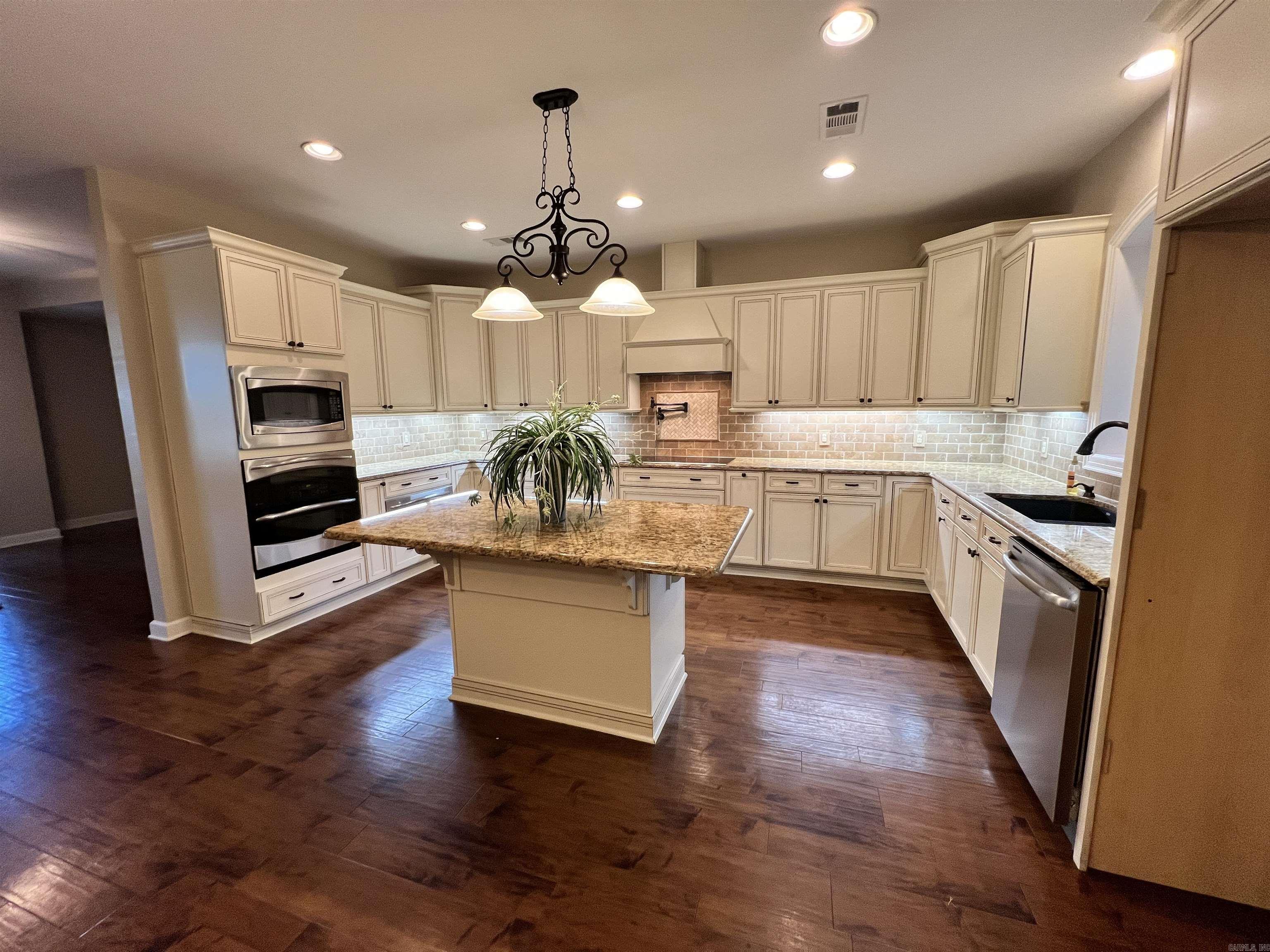 WESTERN VALLEY SUBDIV - Residential