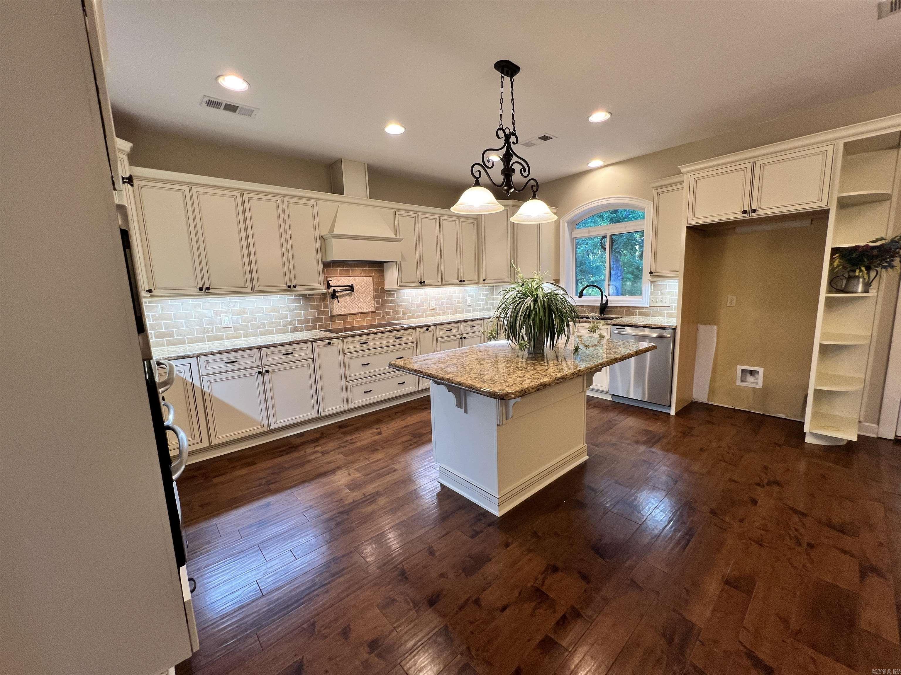 WESTERN VALLEY SUBDIV - Residential
