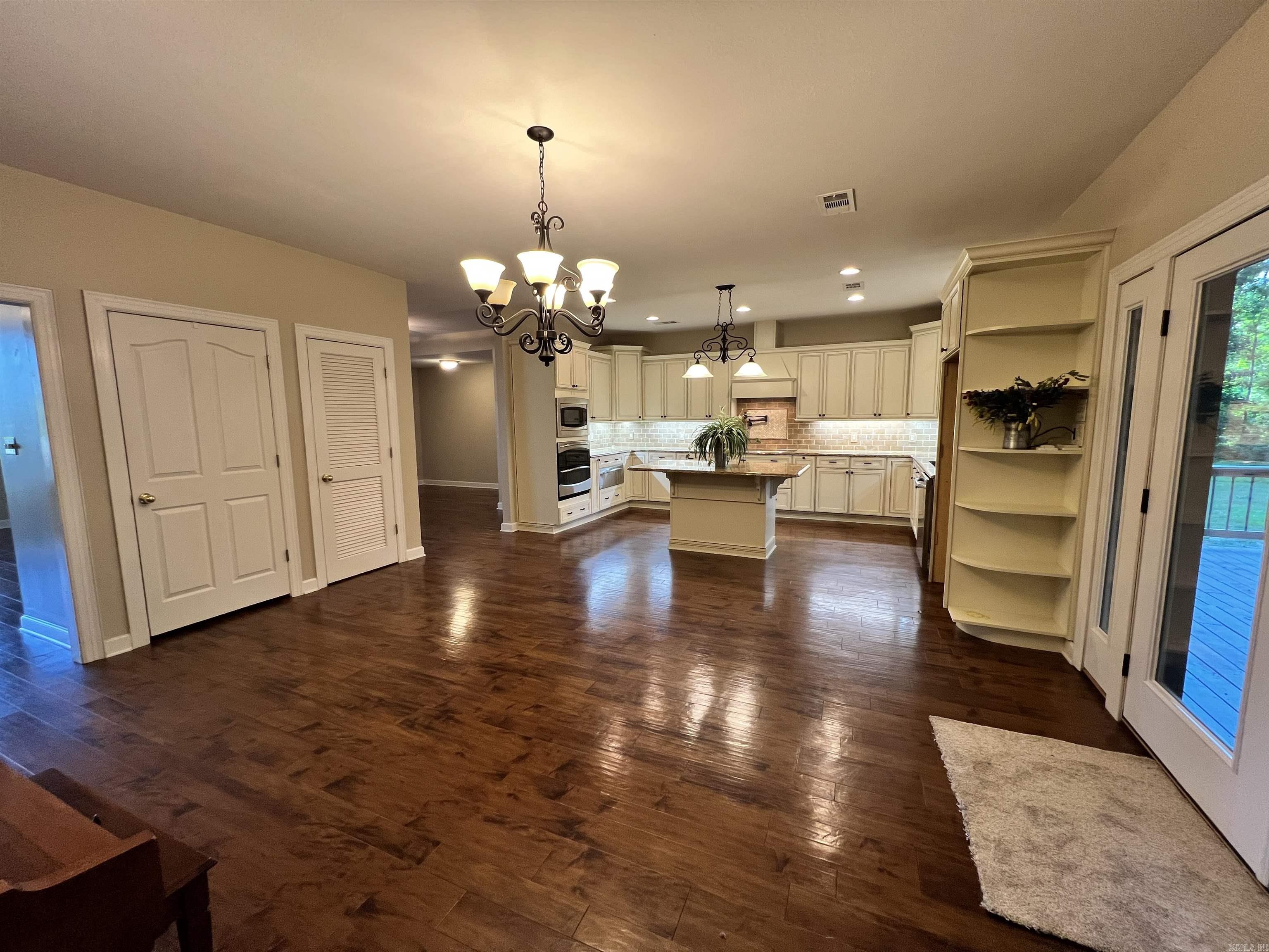 WESTERN VALLEY SUBDIV - Residential