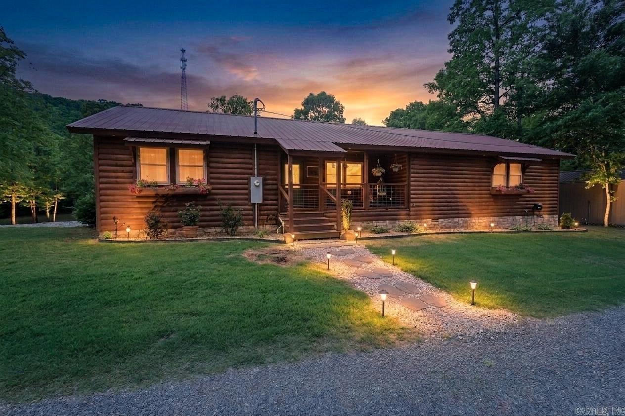 RIVERCHASE - Residential