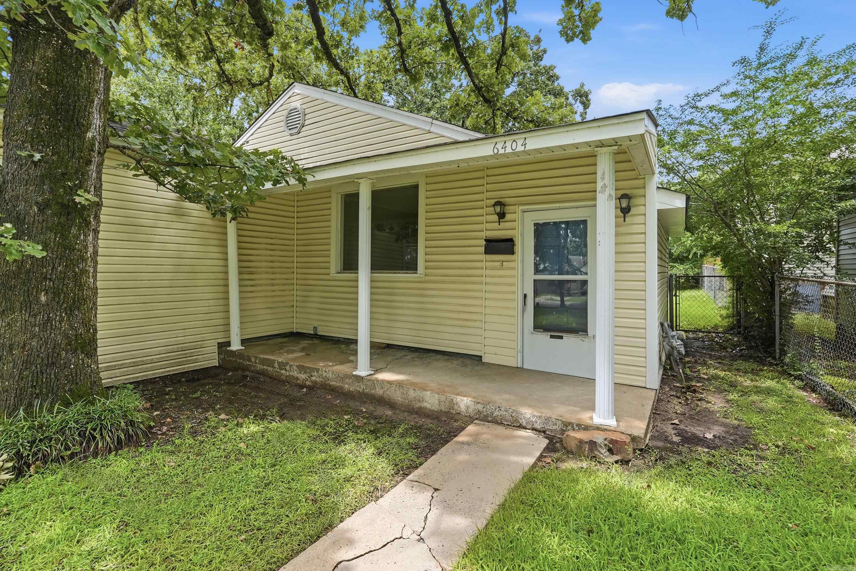 CAMMACK WOODS - Residential