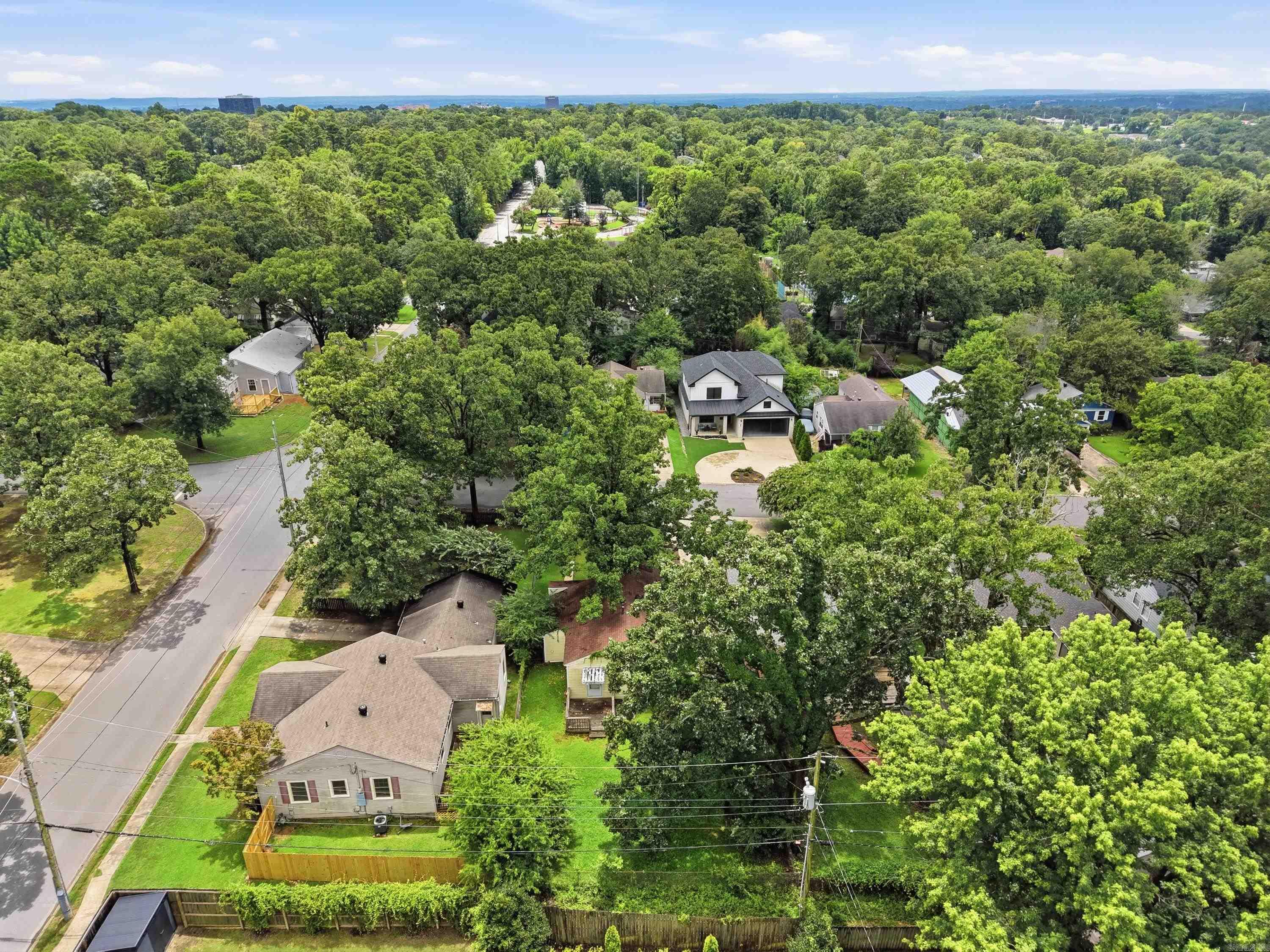 CAMMACK WOODS - Residential