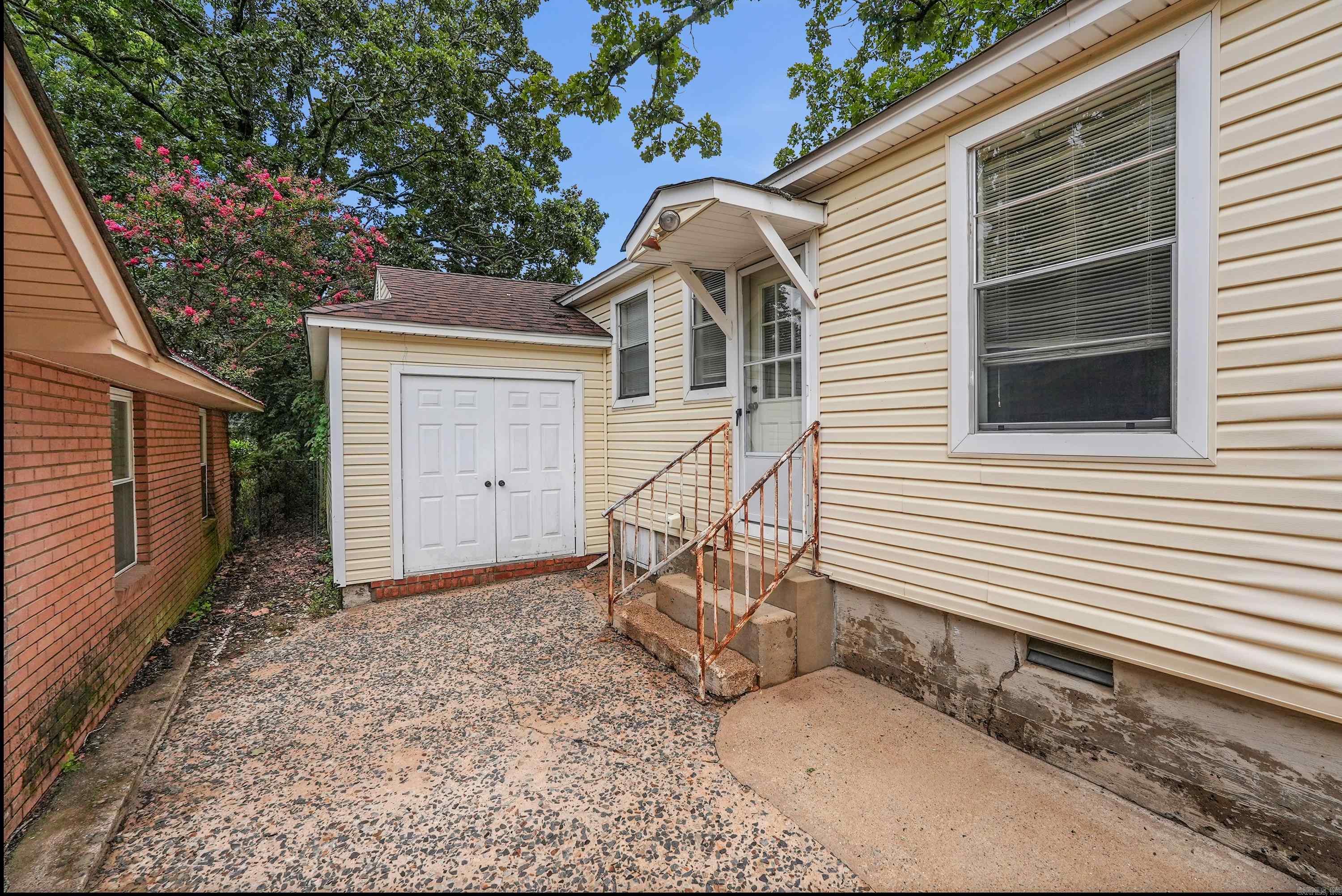 CAMMACK WOODS - Residential