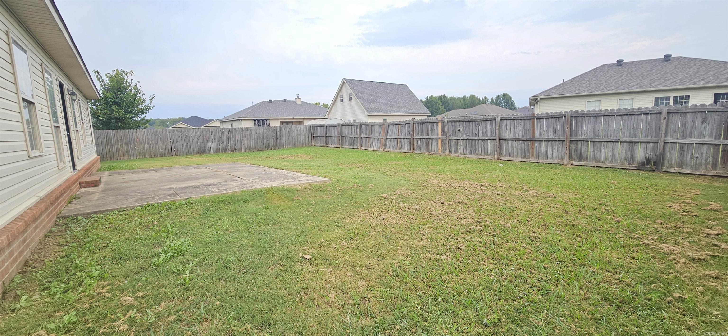 WILLOW LAKE - Residential