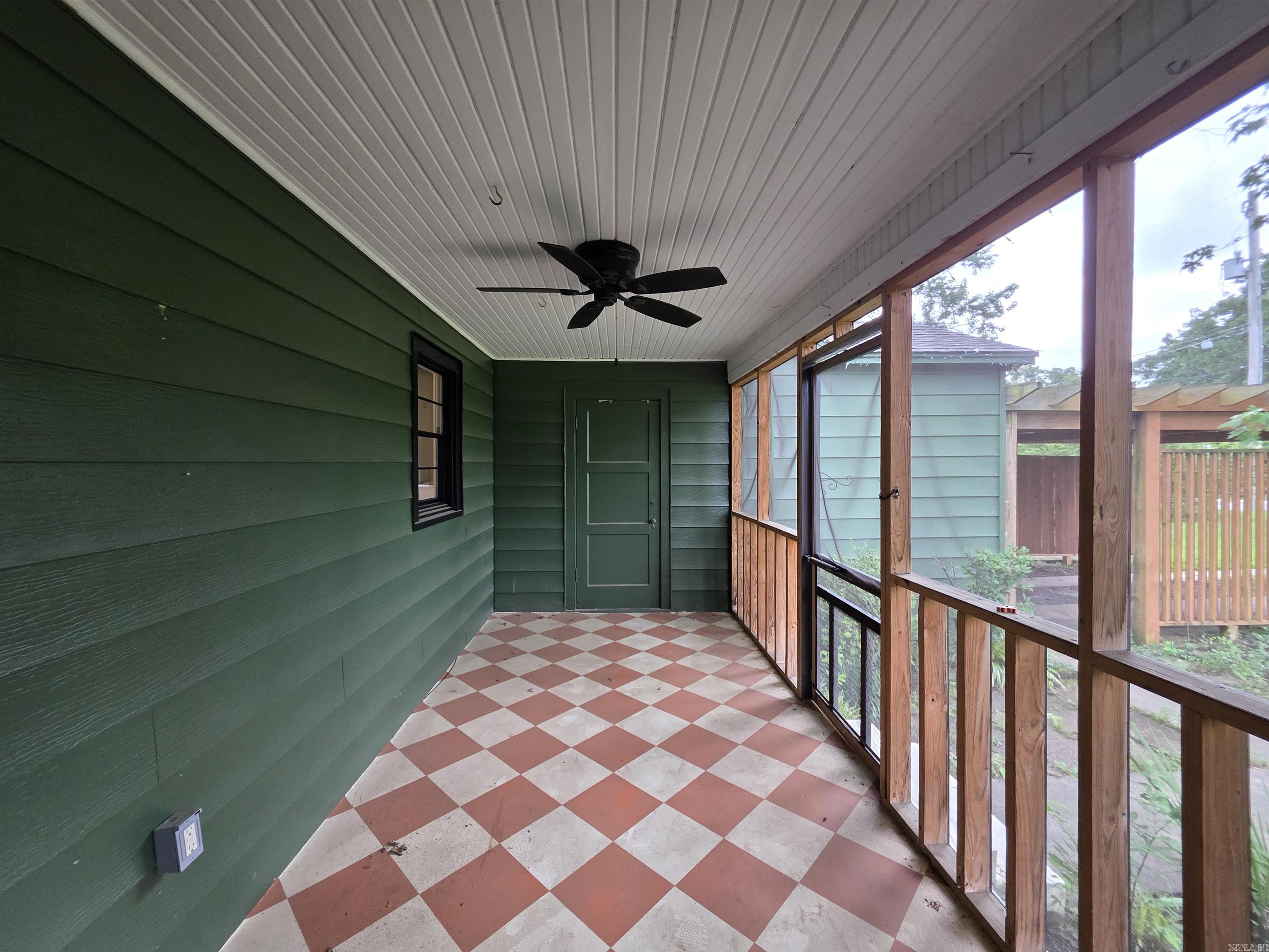 JULIE ADDN - NORTH LITTLE ROCK - Residential Lease