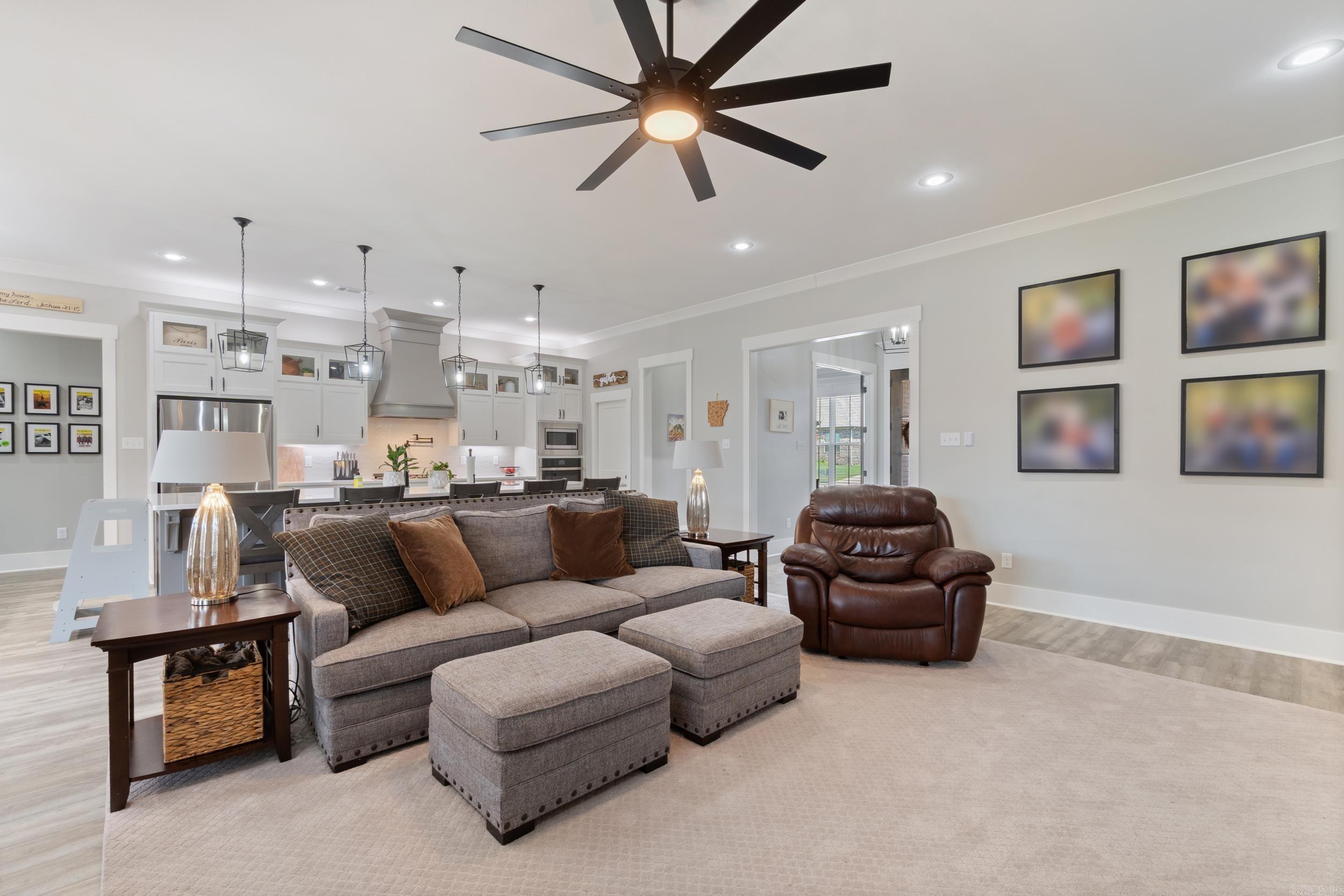 WINTERBROOK - Residential